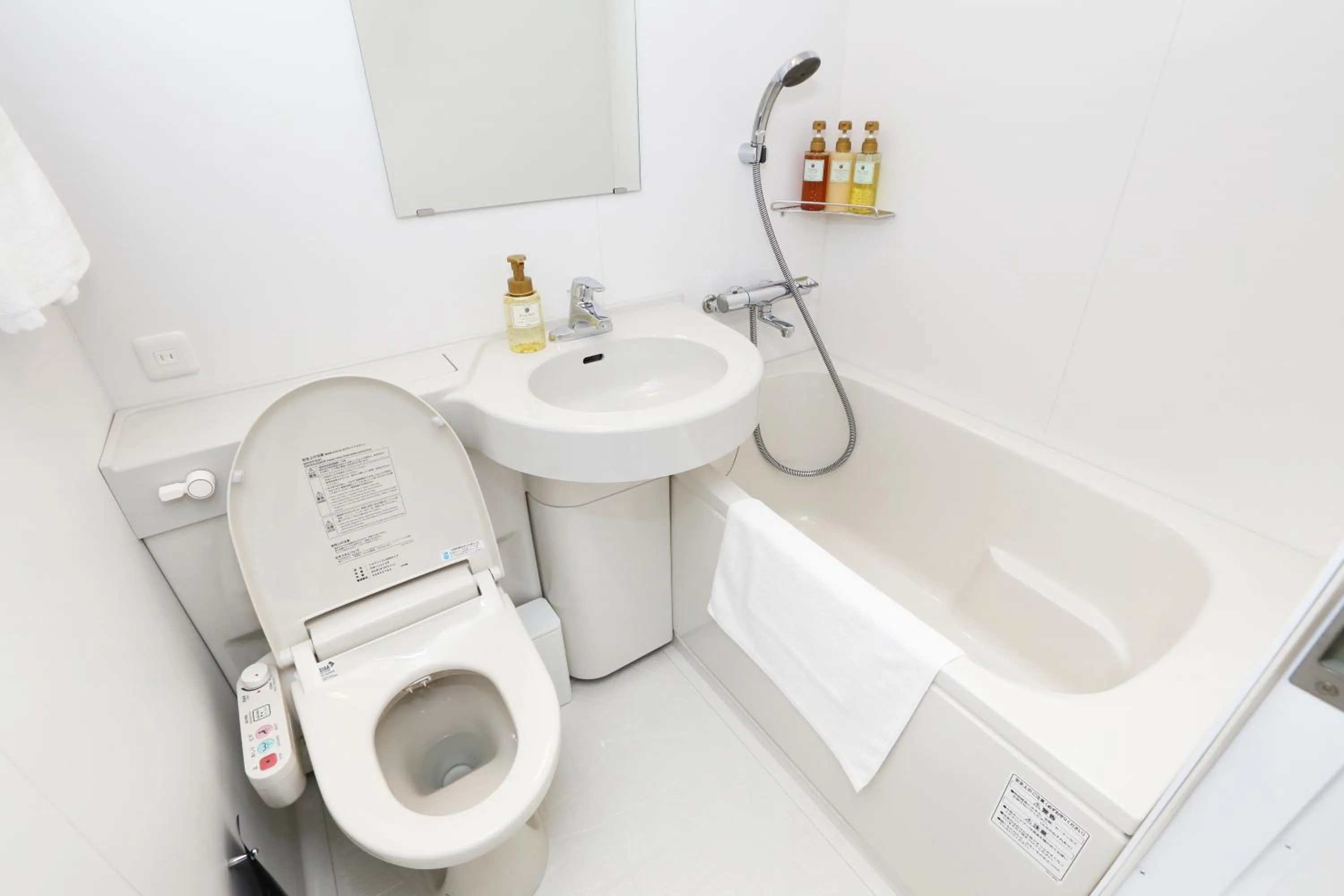 Toilet in Henn na Resort & Spa Kansai Airport - former Henn na Hotel Kansai Airport