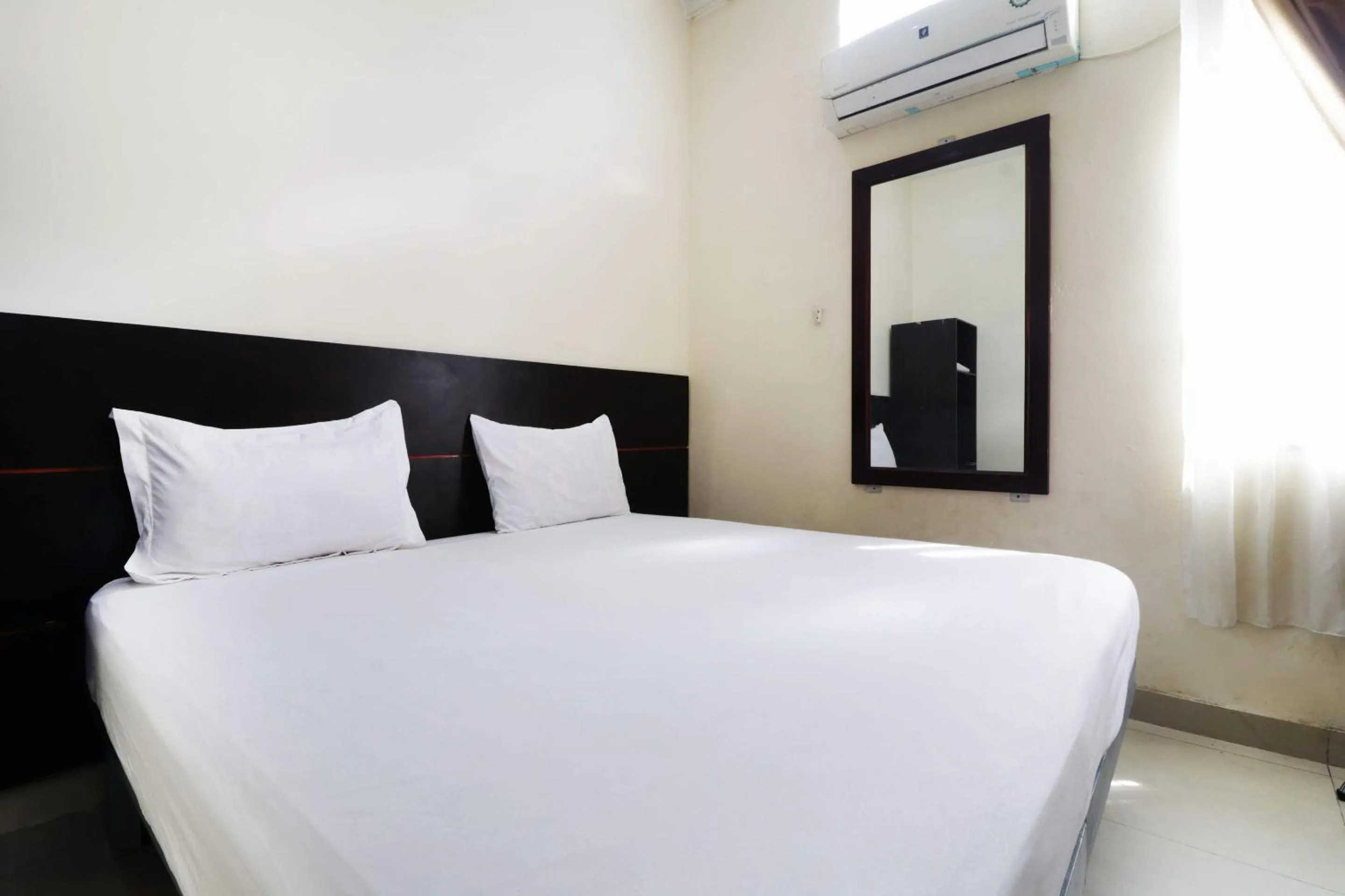 Bedroom, Bed in Utama Syariah