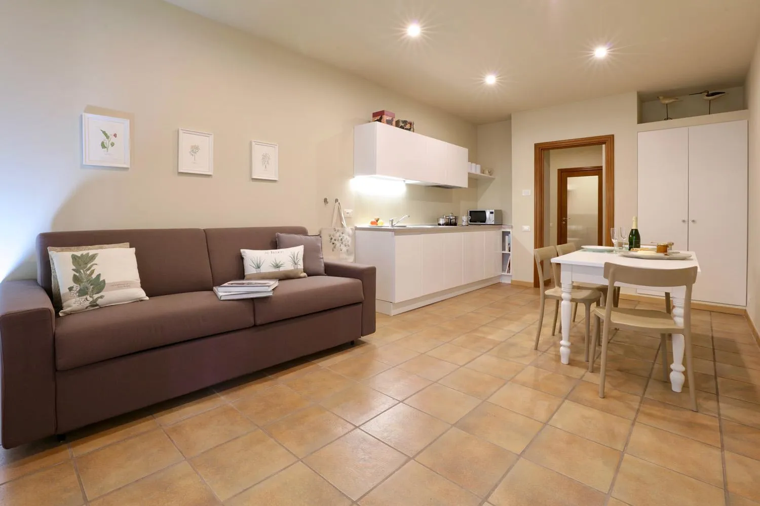 Dining area in LE SETTE VIE HOLIDAY HOMES