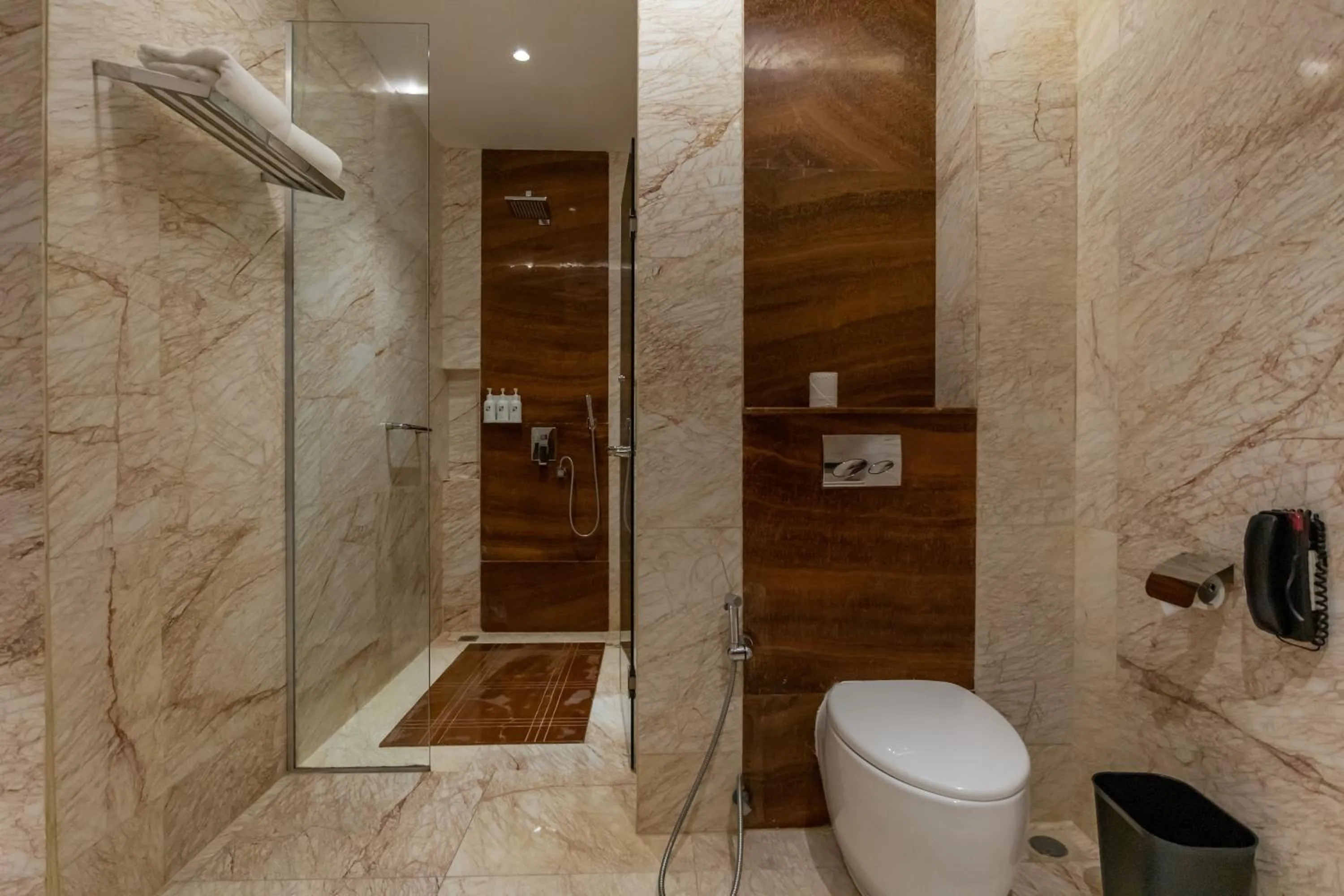 Bathroom in Swiss-Belhotel Harbour Bay