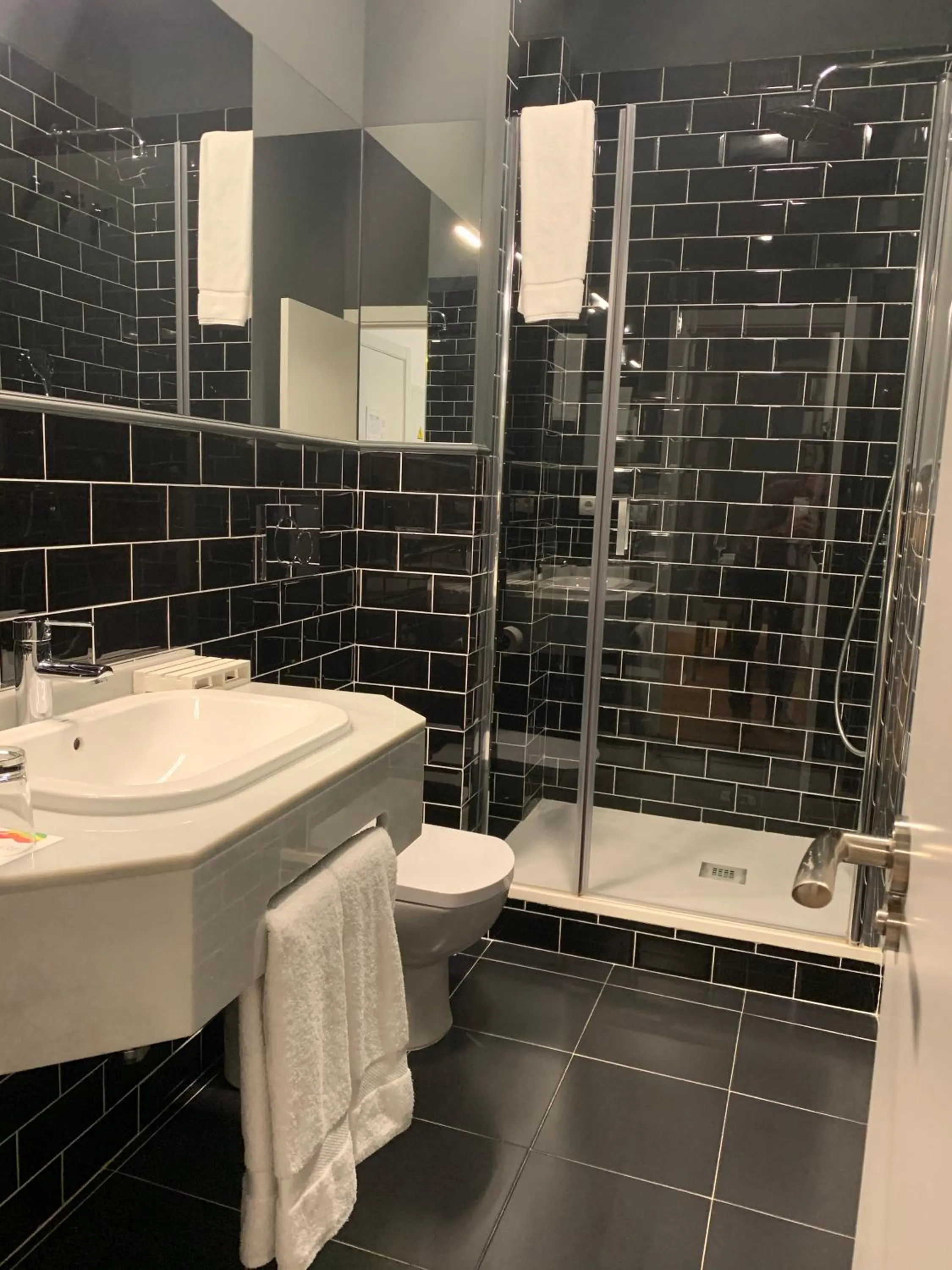 Bathroom in Ritual Sevilla Suites Centro