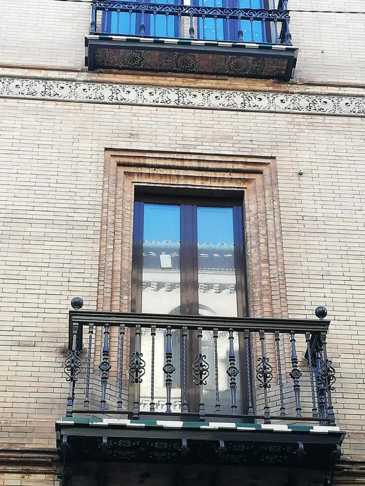 Property building in Ritual Sevilla Suites Centro Property building in Ritual Sevilla Suites Centro