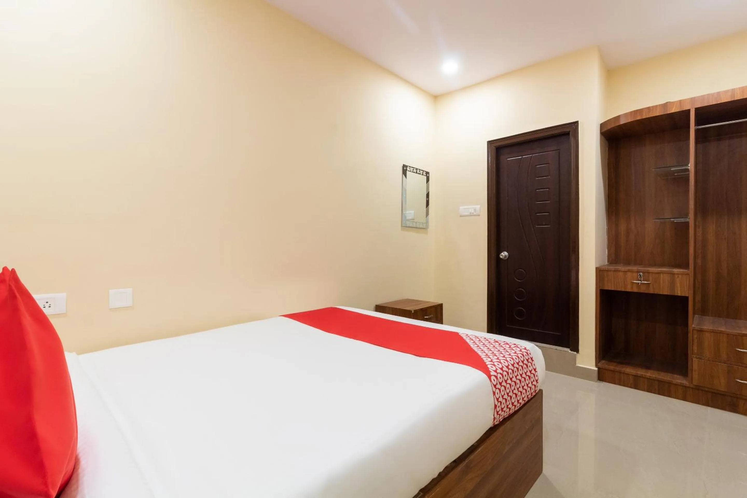 Bedroom, Bed in Hotel O The Gate