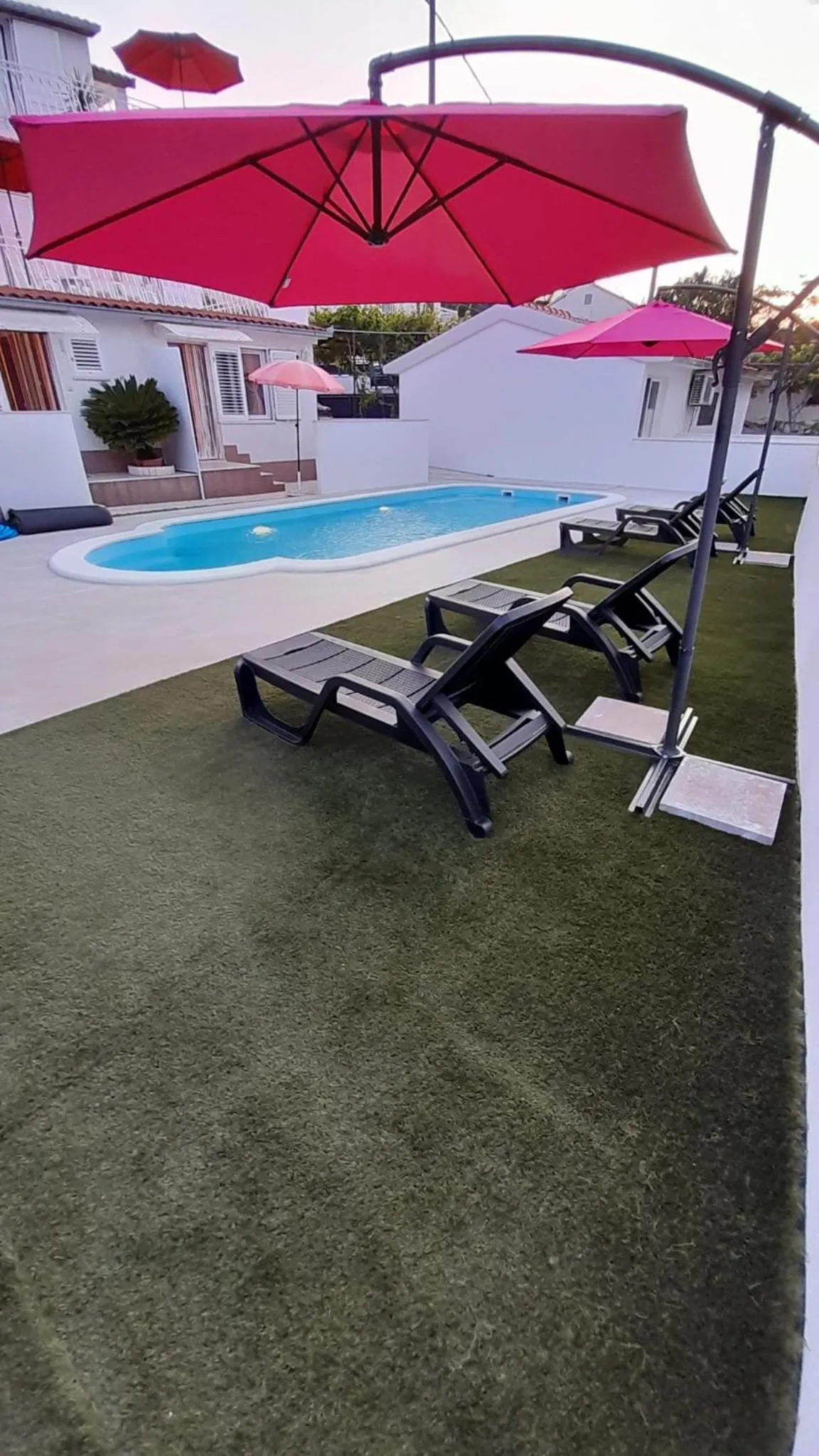 Apartments Mihovilovic - 50 m from beach