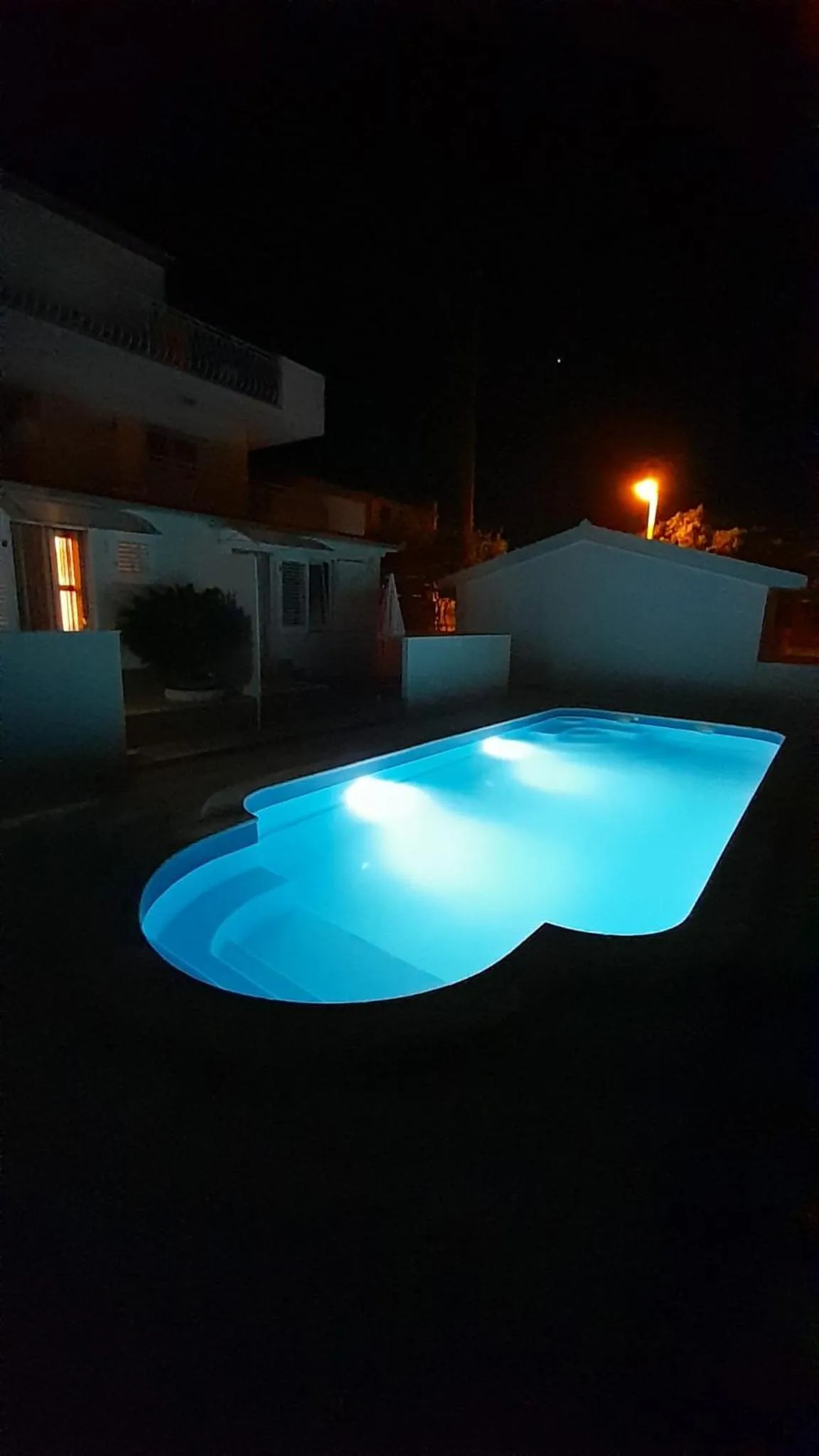 Apartments Mihovilovic - 50 m from beach
