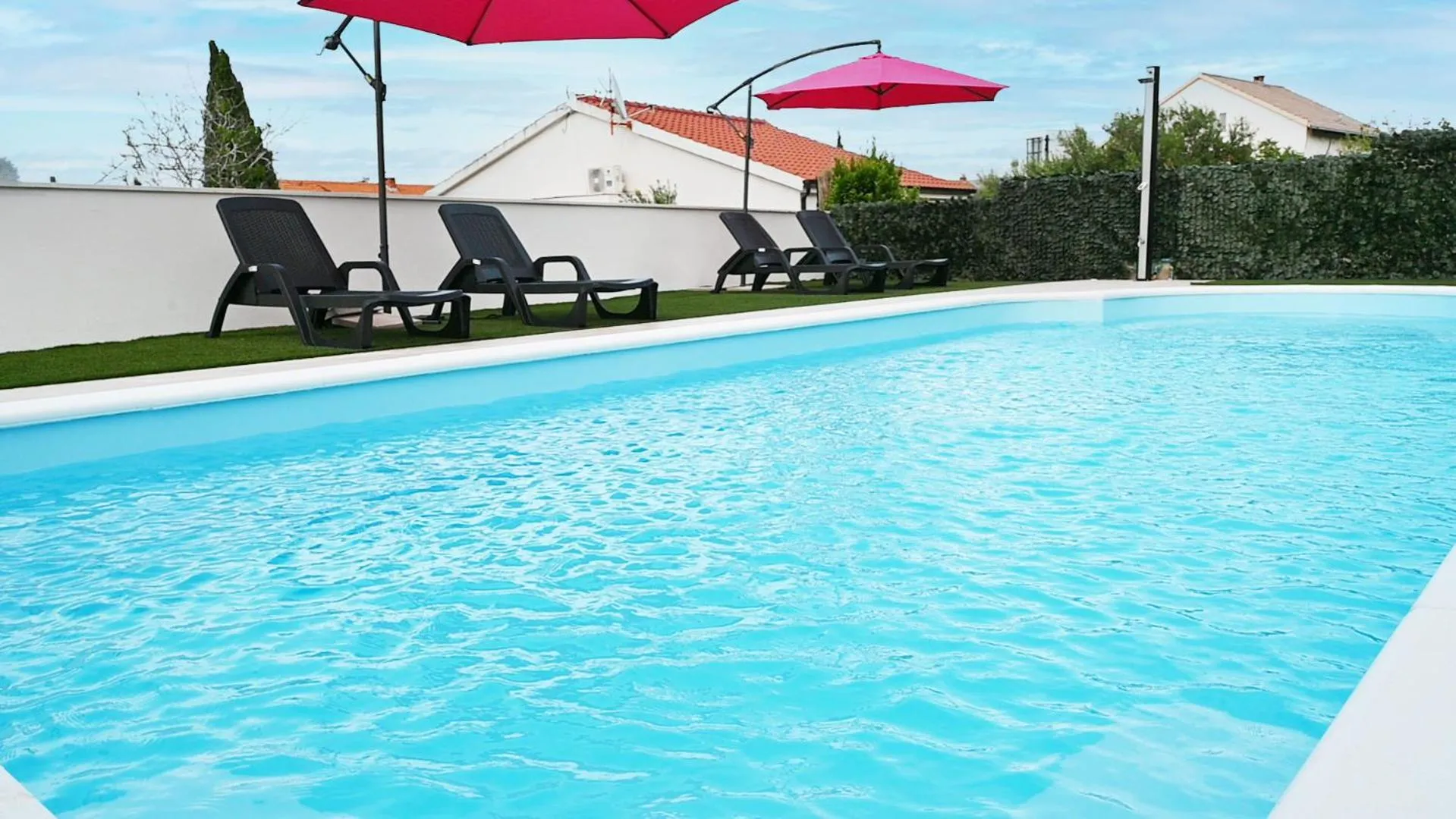 Apartments Mihovilovic - 50 m from beach