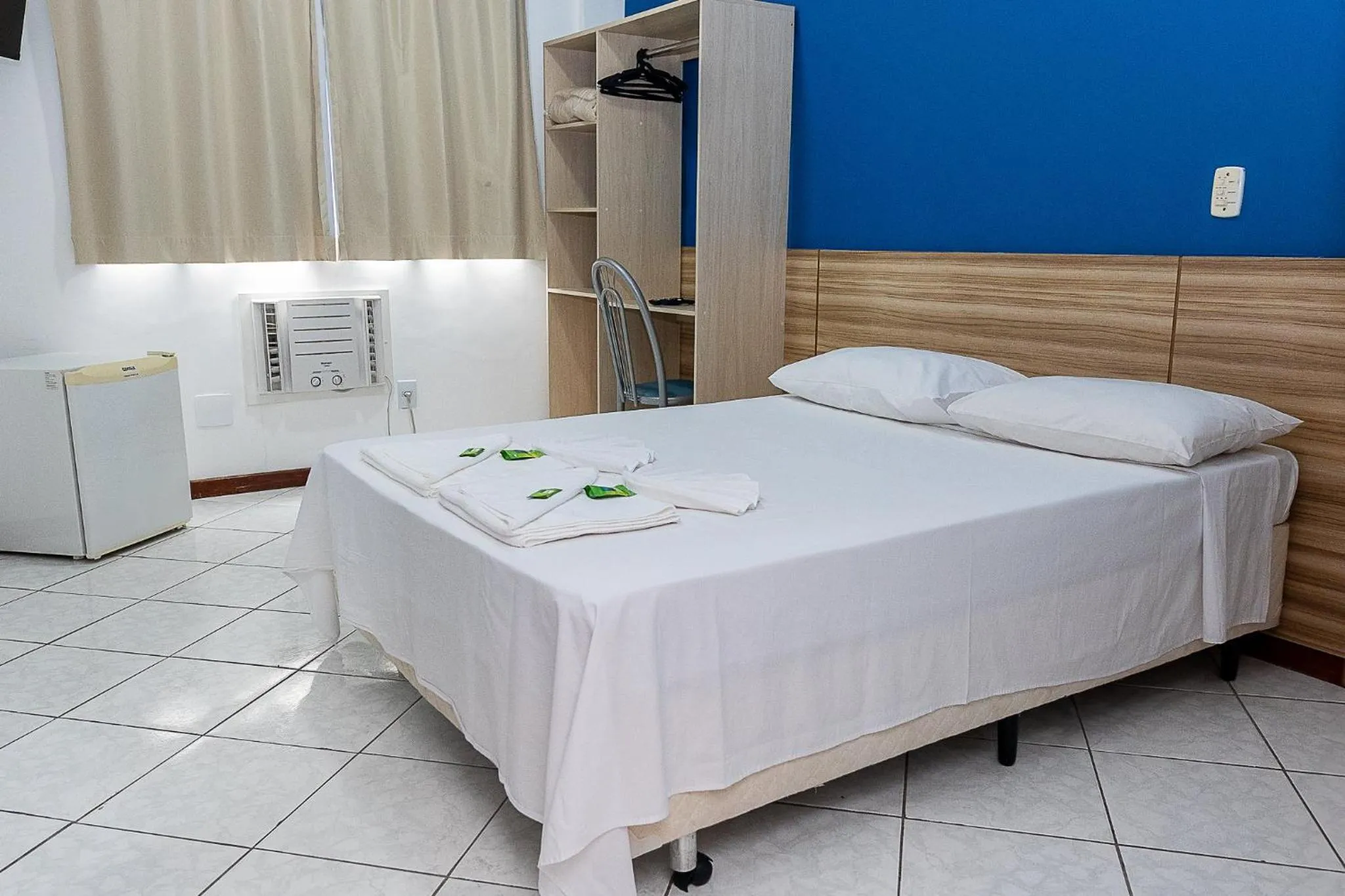 Bedroom, Bed in Inter Hotel