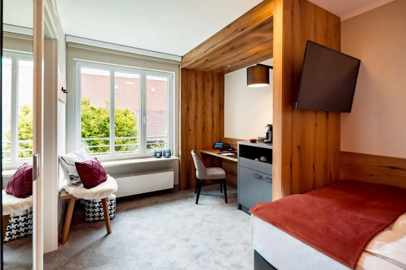 Single Room with Garden View - single occupancy in Burghotel Staufeneck Single Room with Garden View - single occupancy in Burghotel Staufeneck