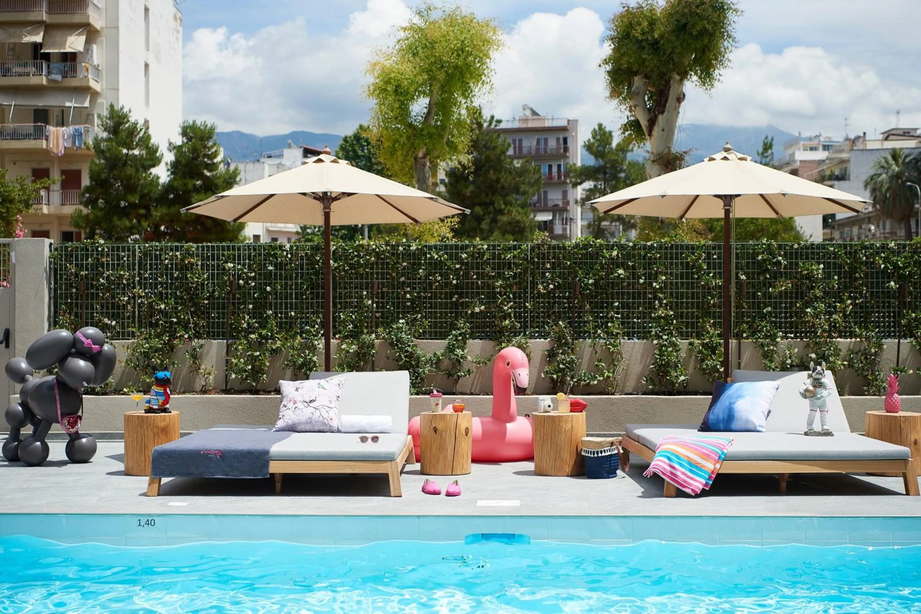 Swimming pool in Moxy Patra Marina