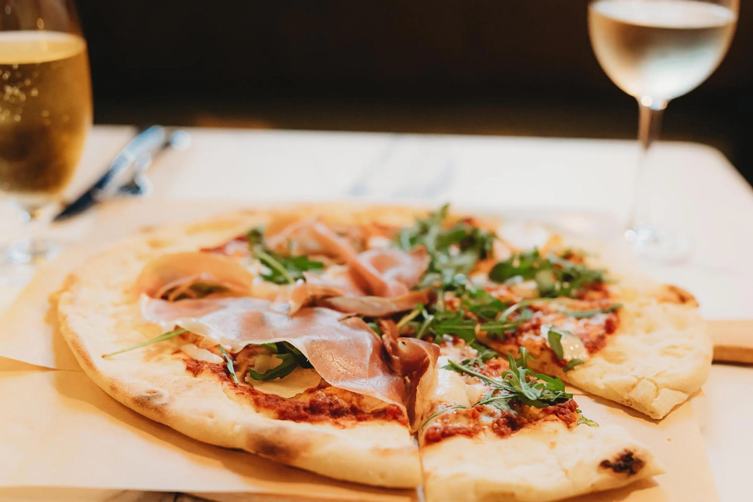 Restaurant/places to eat in Hotel VARA