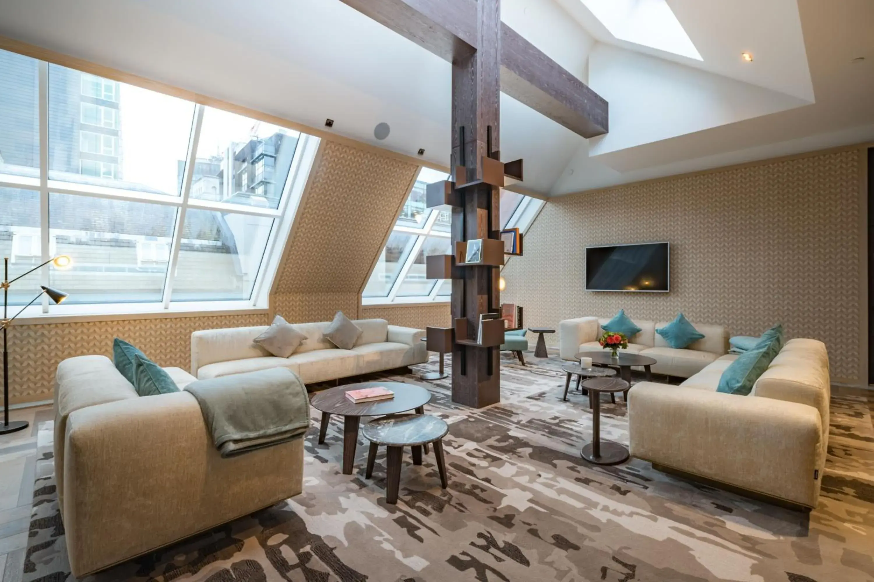 Lounge or bar in Stock Exchange Hotel, Manchester, Autograph Collection Lounge or bar in Stock Exchange Hotel, Manchester, Autograph Collection