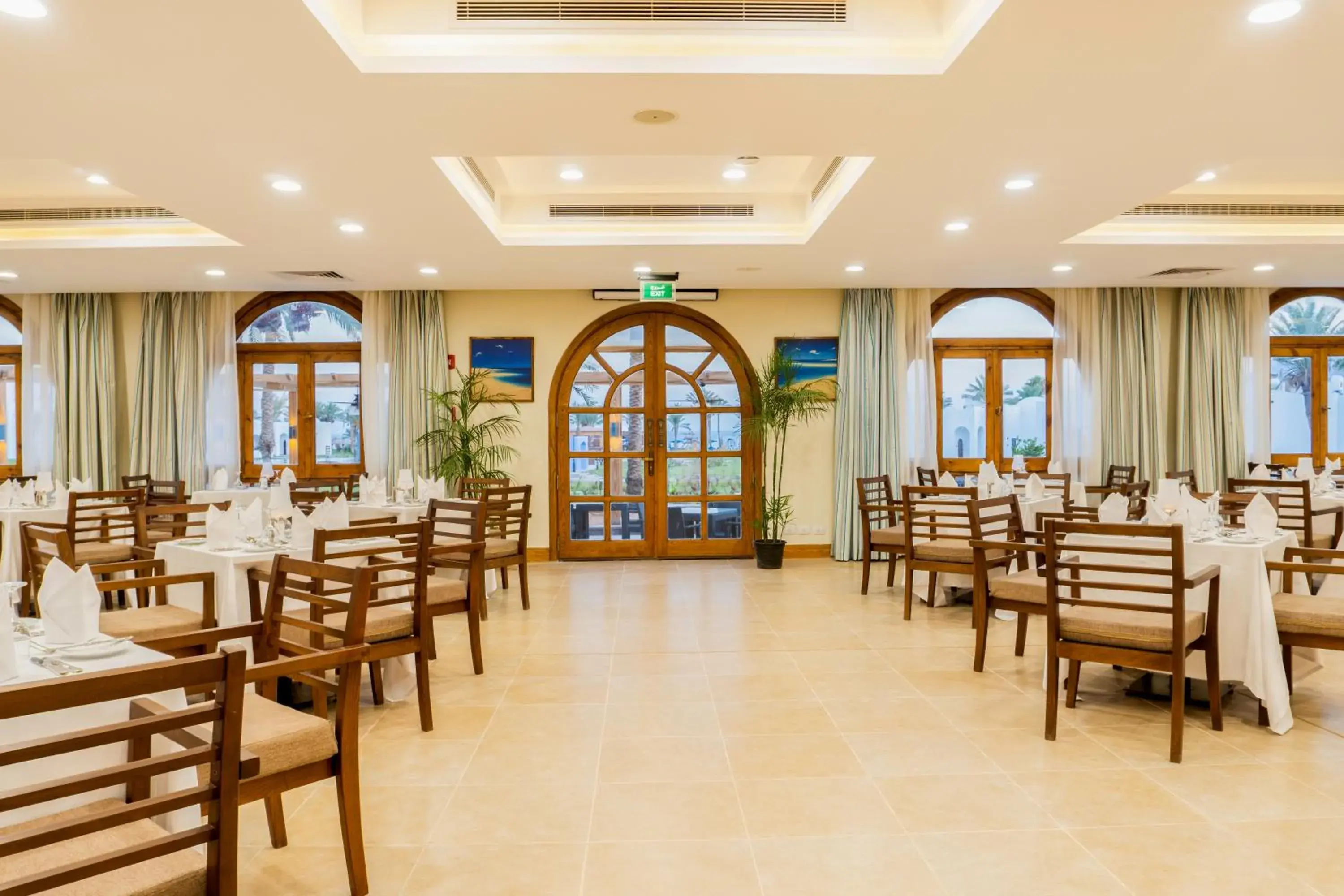 Restaurant/places to eat in Safir Dahab Resort Restaurant/places to eat in Safir Dahab Resort