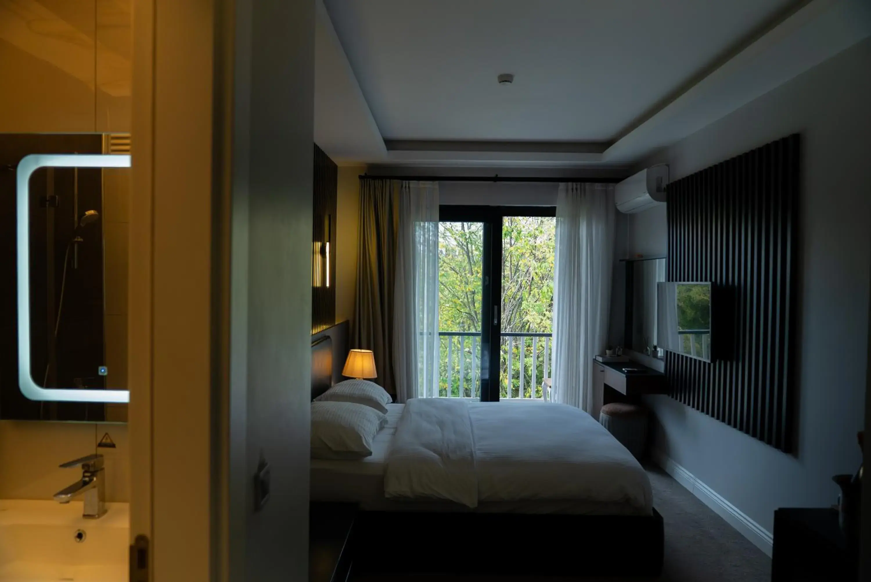 Two Connecting Double Rooms in Didi Hotel Sapanca Two Connecting Double Rooms in Didi Hotel Sapanca