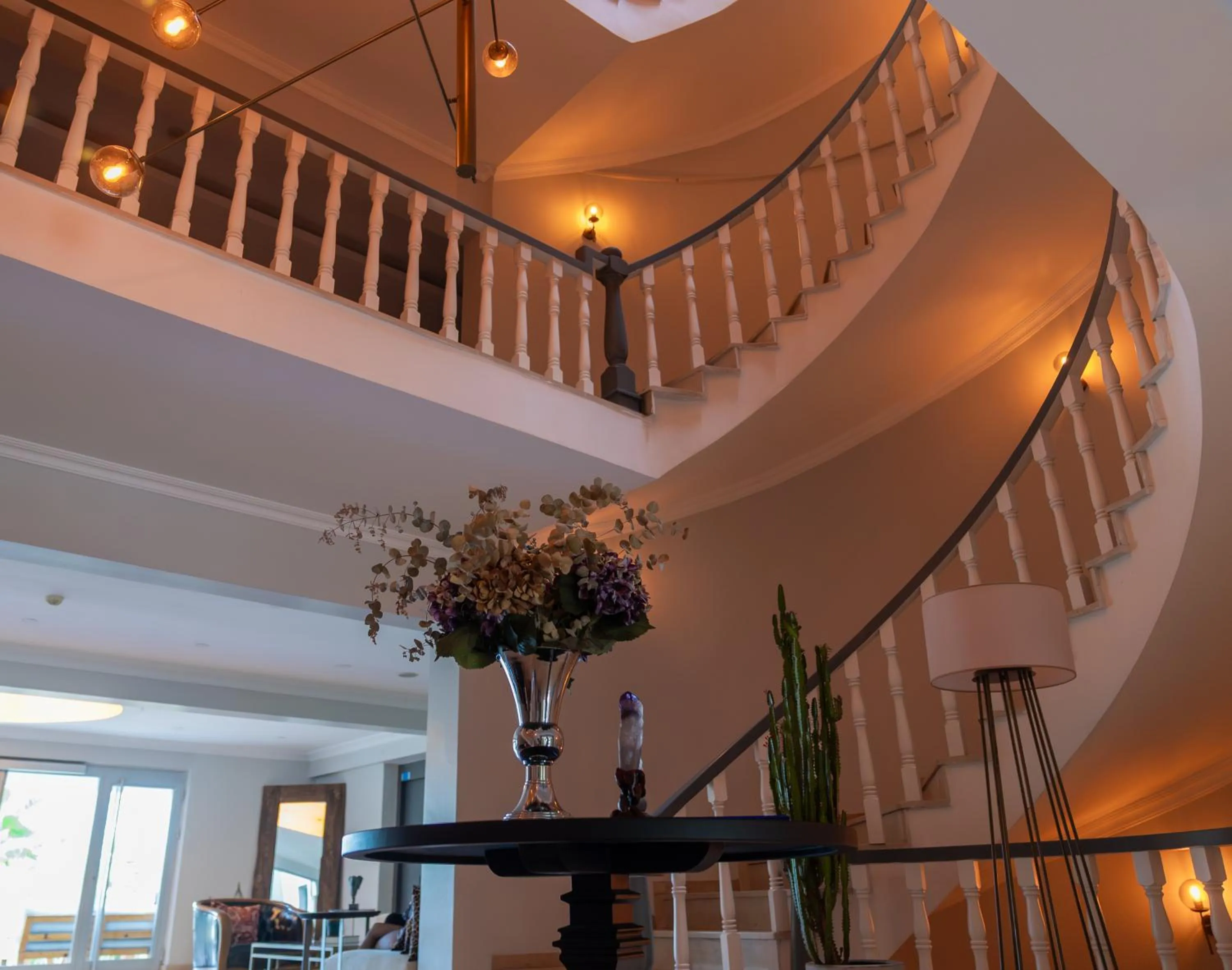 Communal lounge/ TV room in Didi Hotel Sapanca