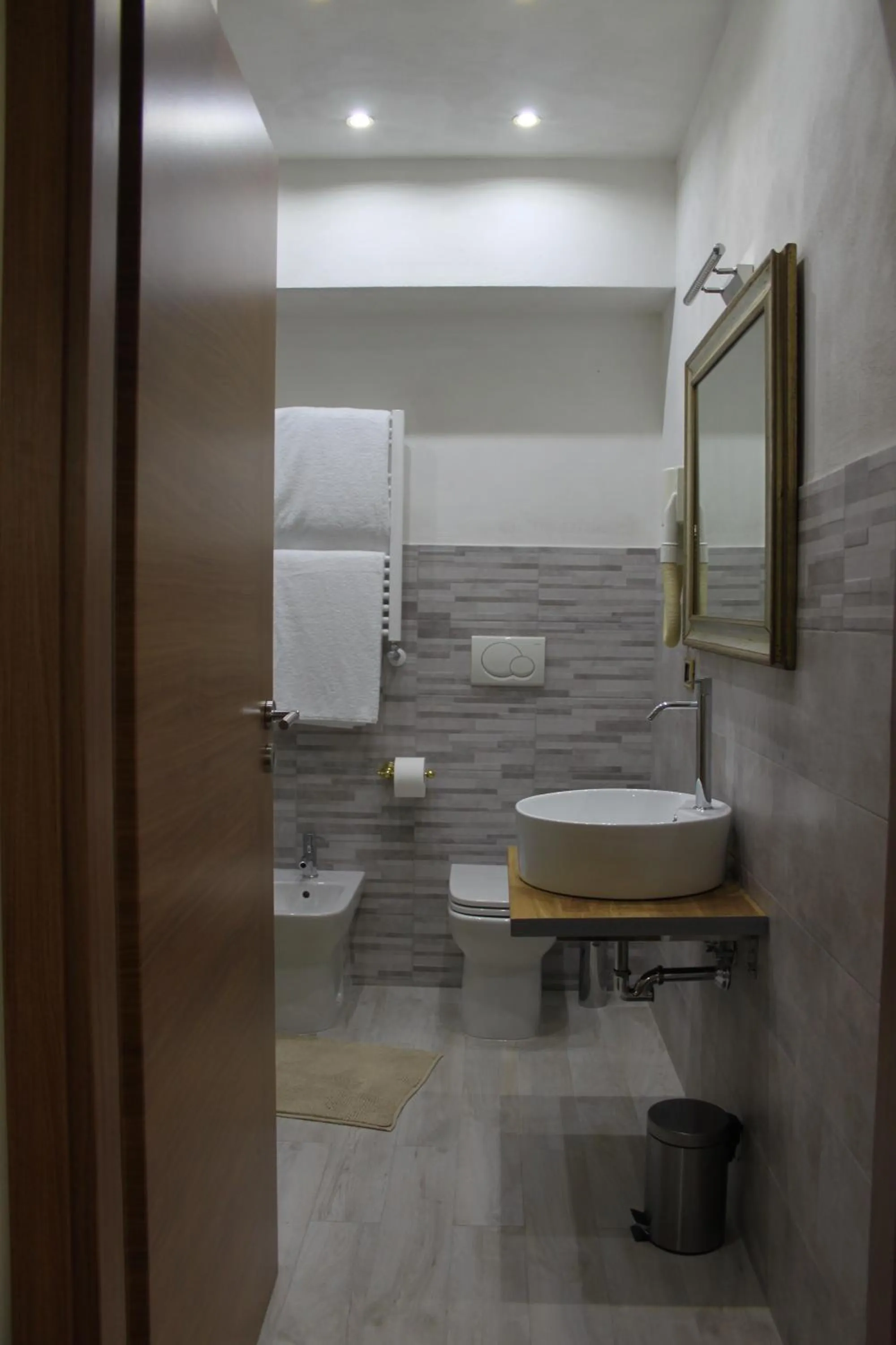 Bathroom in Loft con giardino in zona Appia Antica