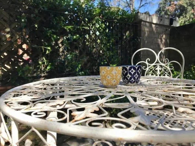 Patio in Loft con giardino in zona Appia Antica