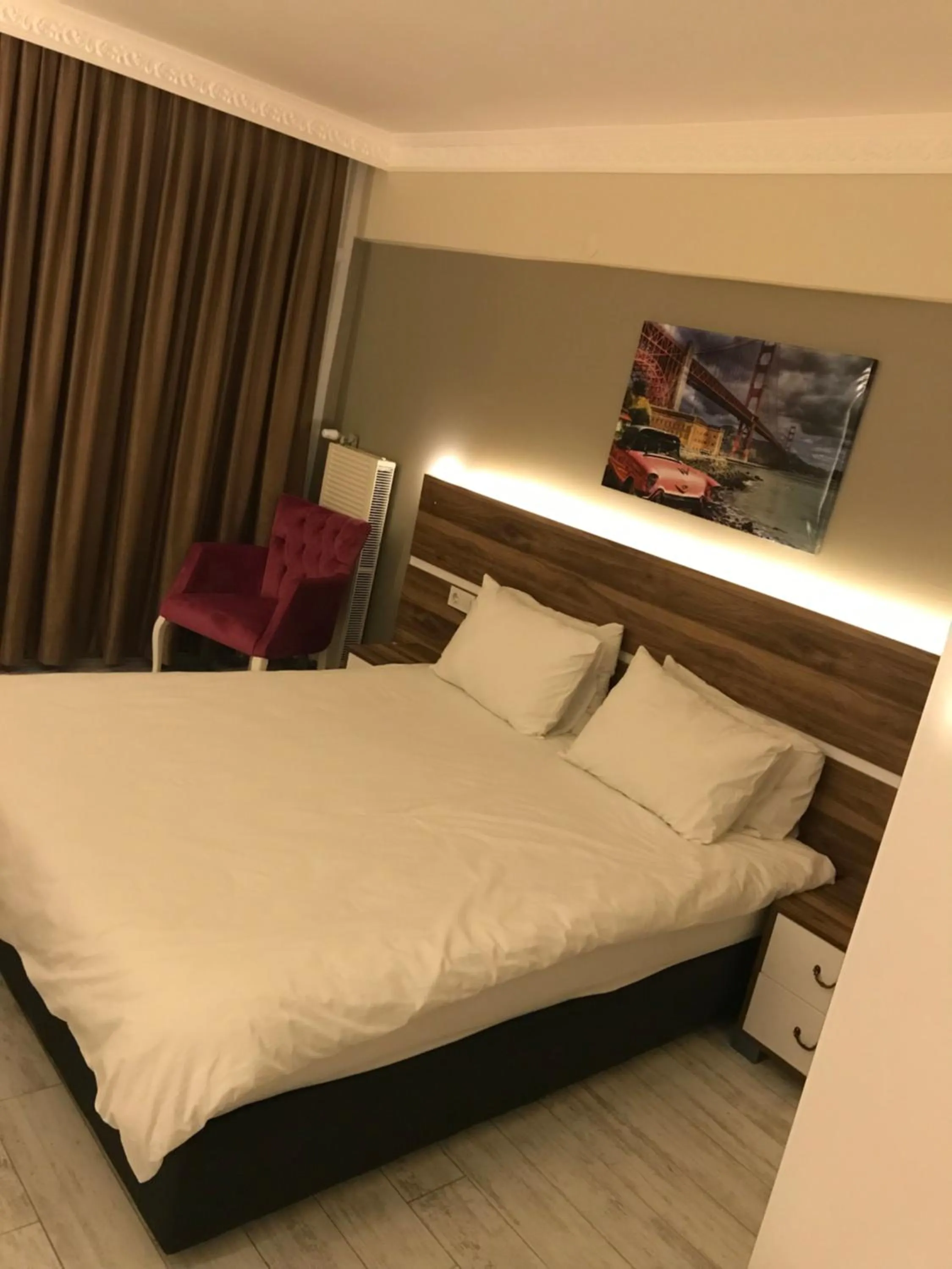 Bed in ANKARA ATLANTİK OTEL
