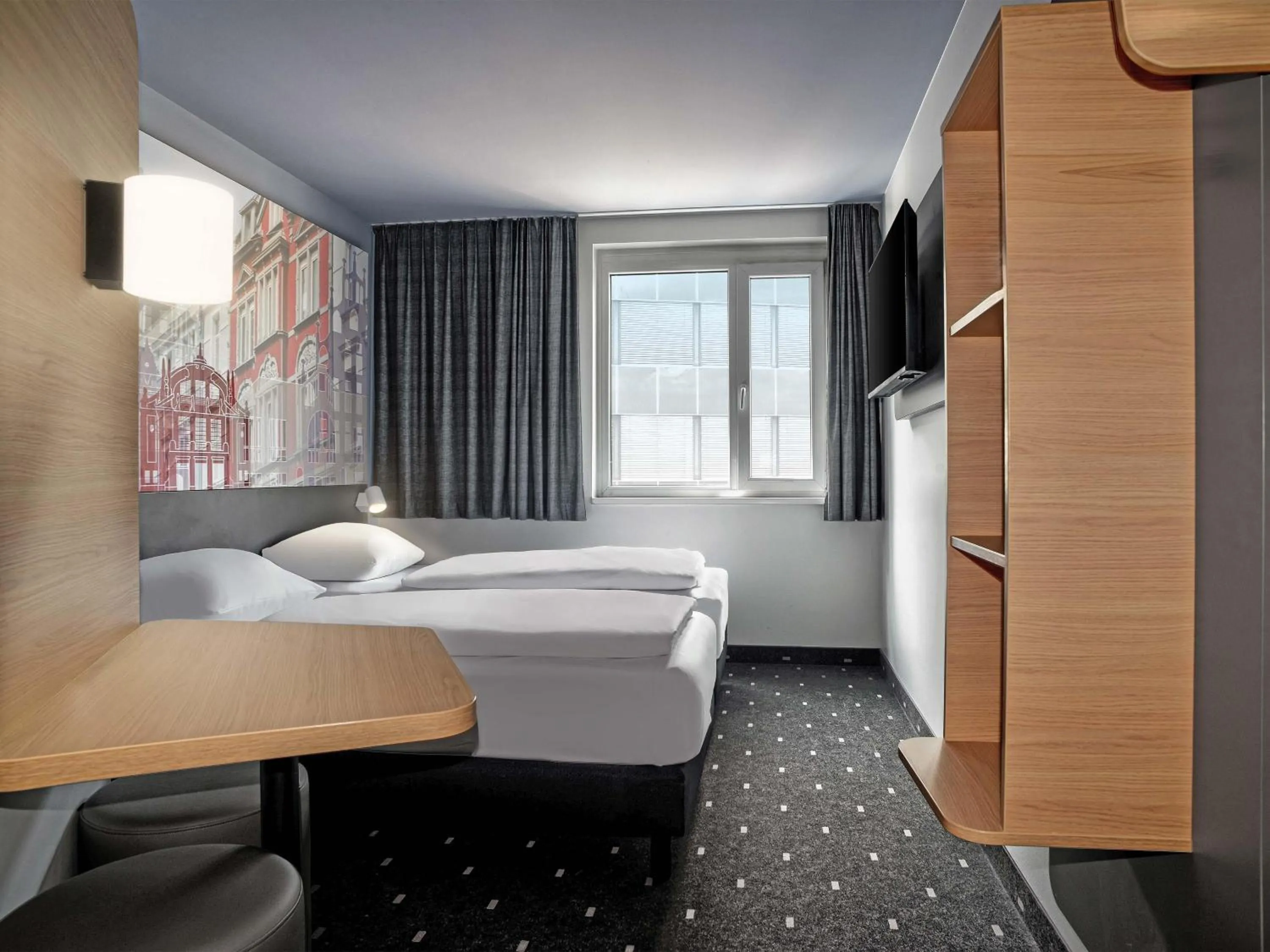 Photo of the whole room, Bed in B&B HOTEL Bielefeld-City