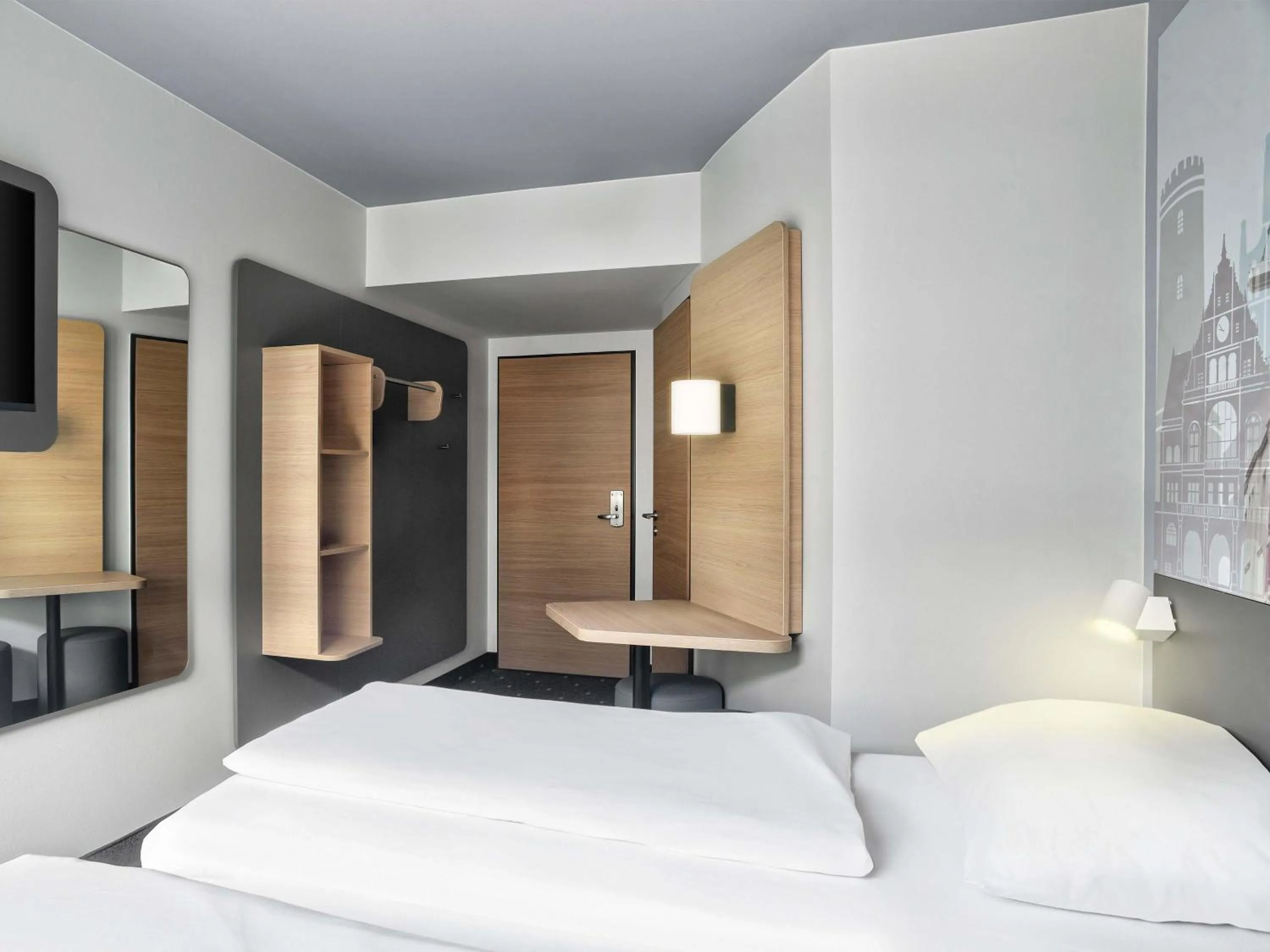 Photo of the whole room, Bed in B&B HOTEL Bielefeld-City