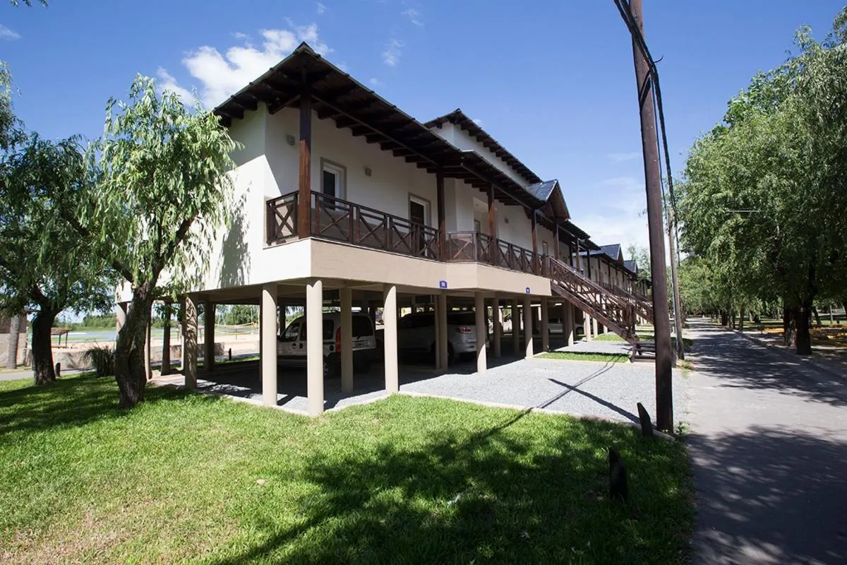 Property building in Howard Johnson Marinas & Resort