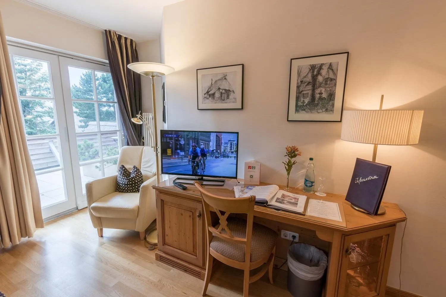 TV and multimedia in Romantik Hotel Namenlos