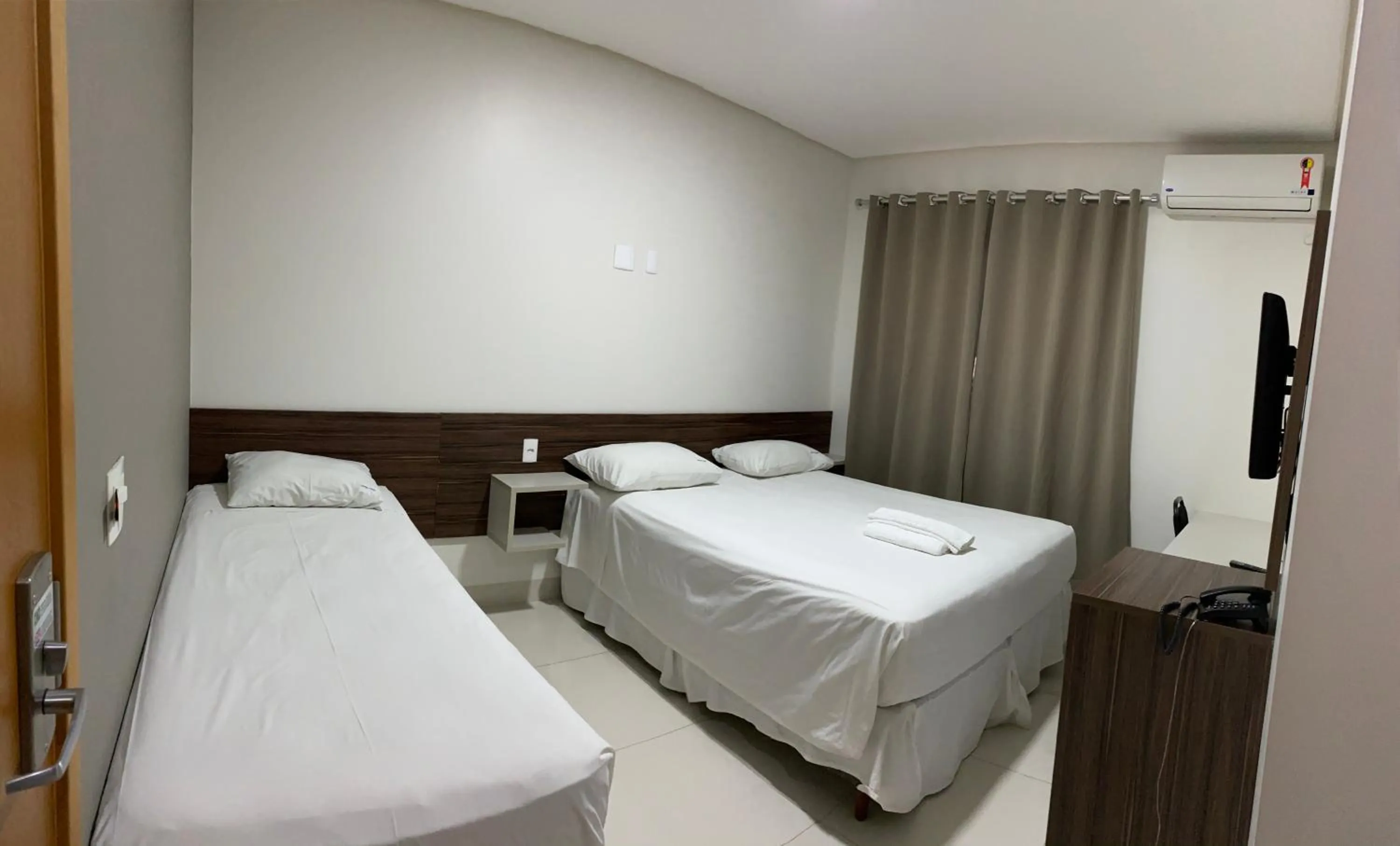 Photo of the whole room, Bed in Hotel Tainá - Aeroporto Cuiabá