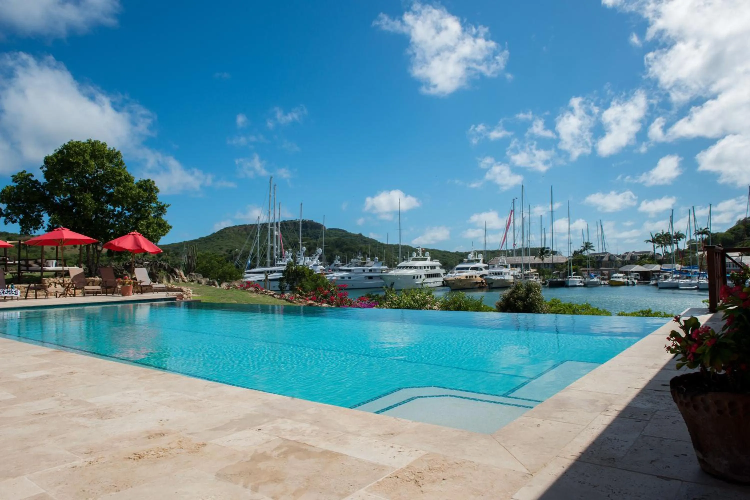 Pool view in Admiral's Inn and Gunpowder Suites