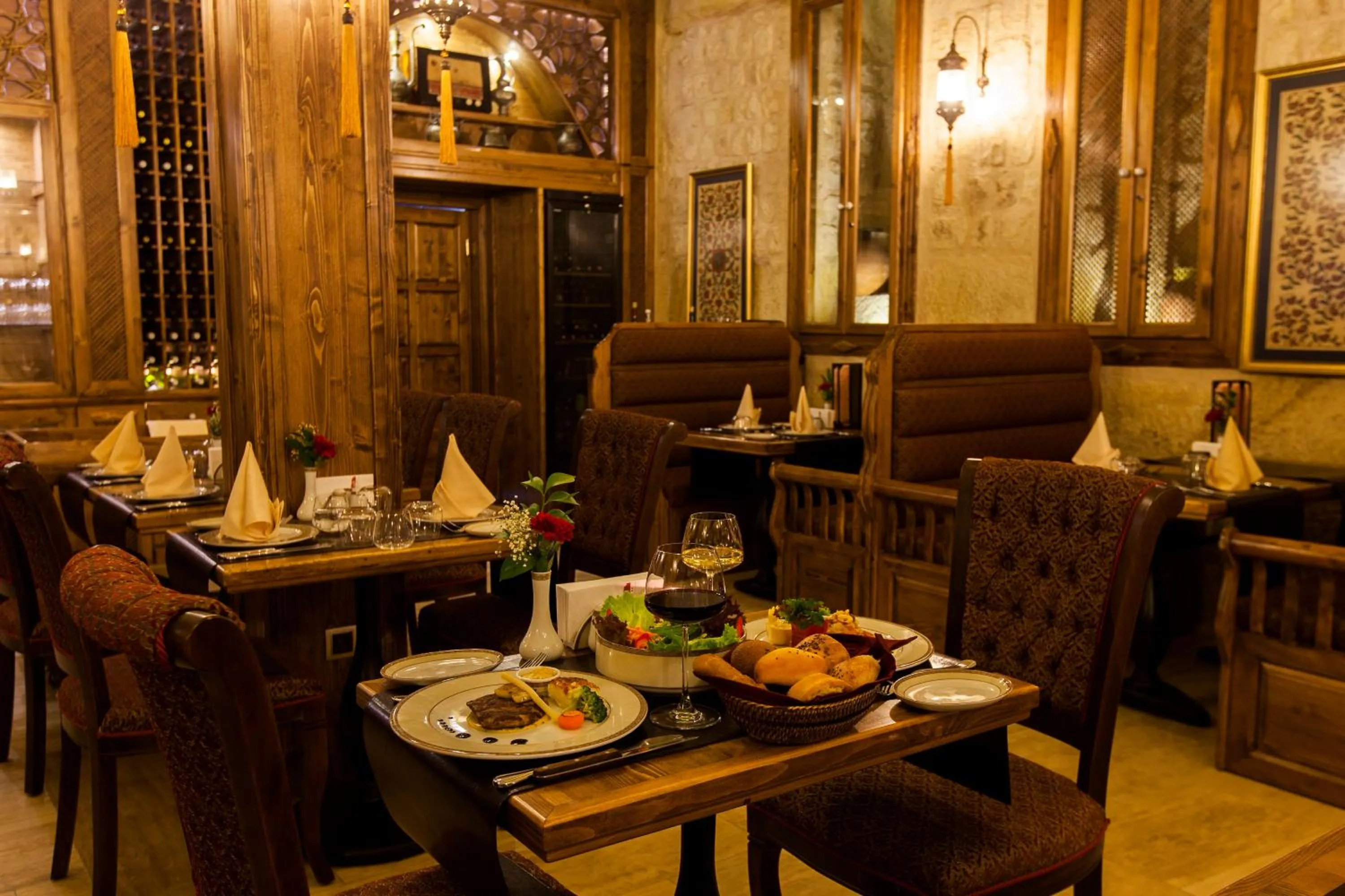 Restaurant/places to eat in Kayakapi Premium Caves Cappadocia