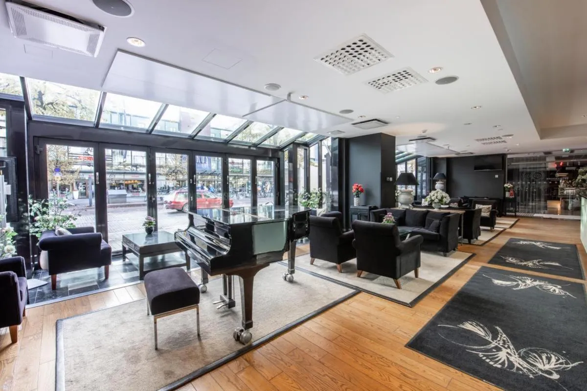 Property building in Solo Sokos Hotel Lahden Seurahuone