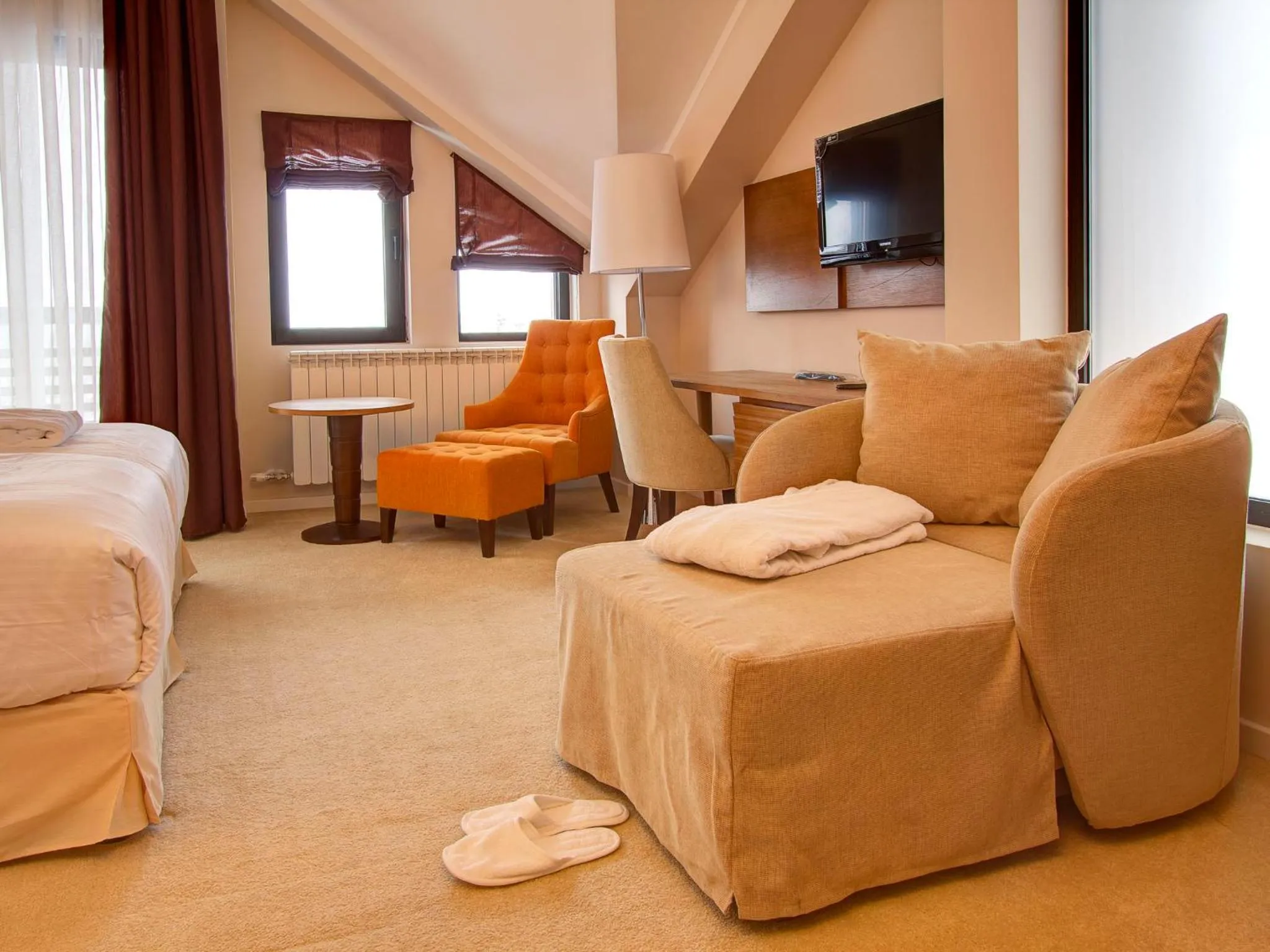 Photo of the whole room, Bed in Hotel MIR