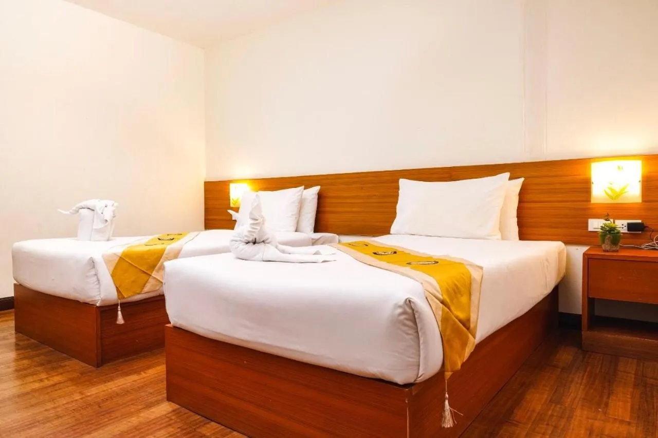 Bedroom, Bed in Neptuna Hotel