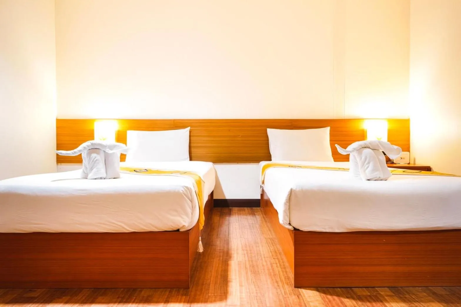 Bed in Neptuna Hotel