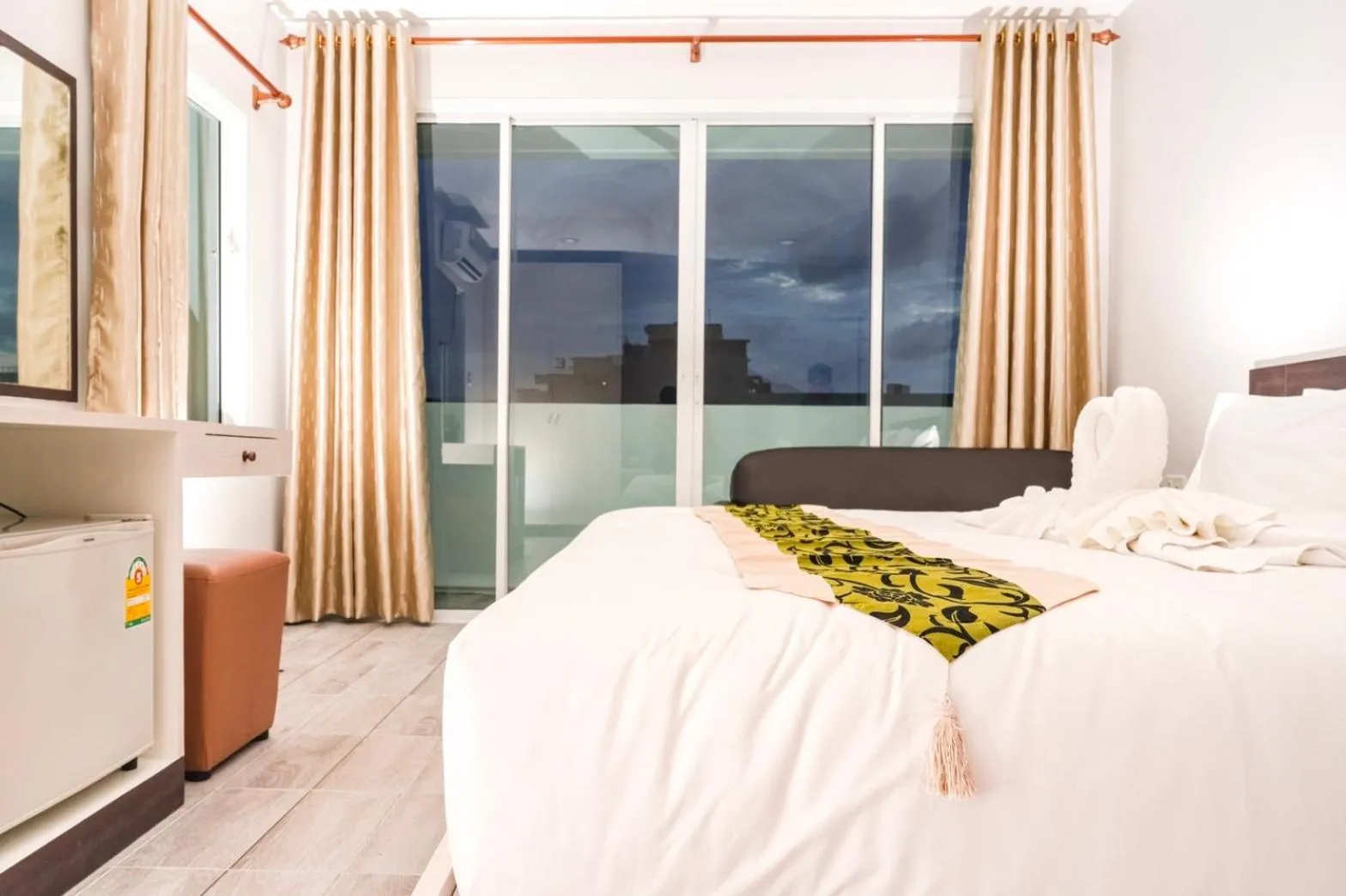 Bed in Neptuna Hotel