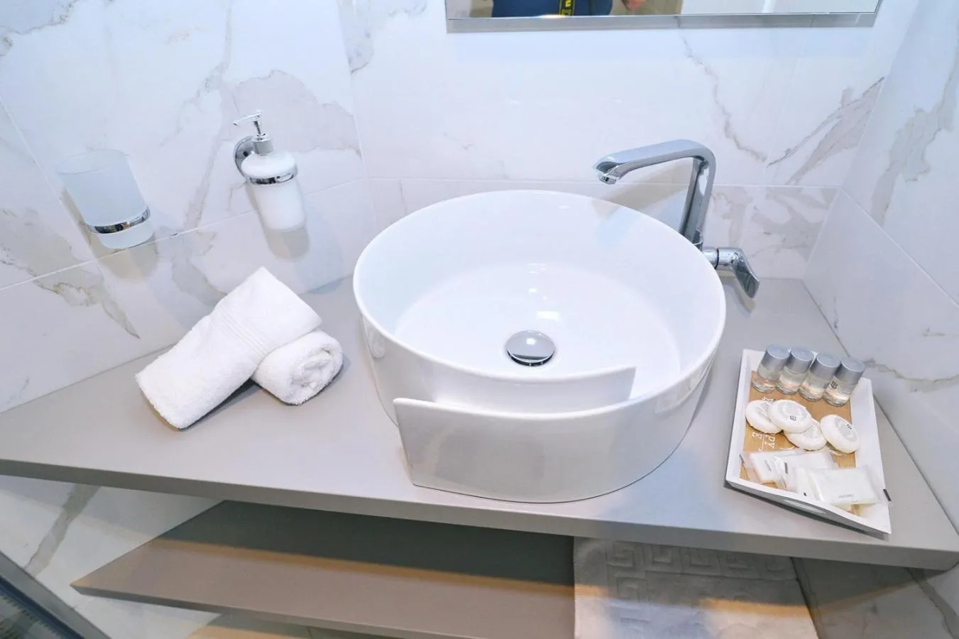 Bathroom in Apartments in Villa Ziza, rooftop swimming pool