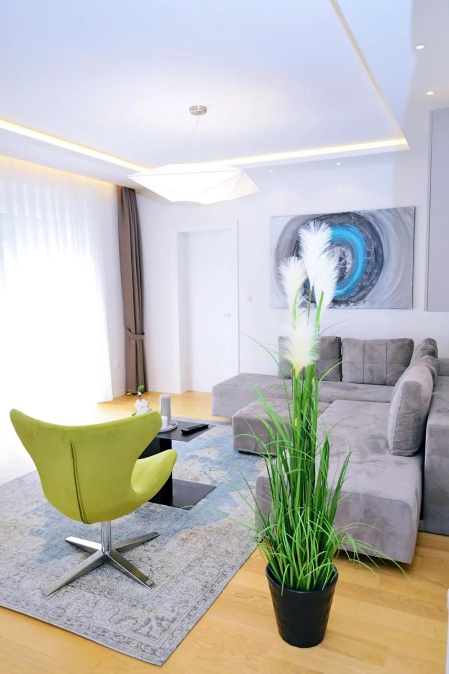 TV and multimedia in Apartments in Villa Ziza, rooftop swimming pool
