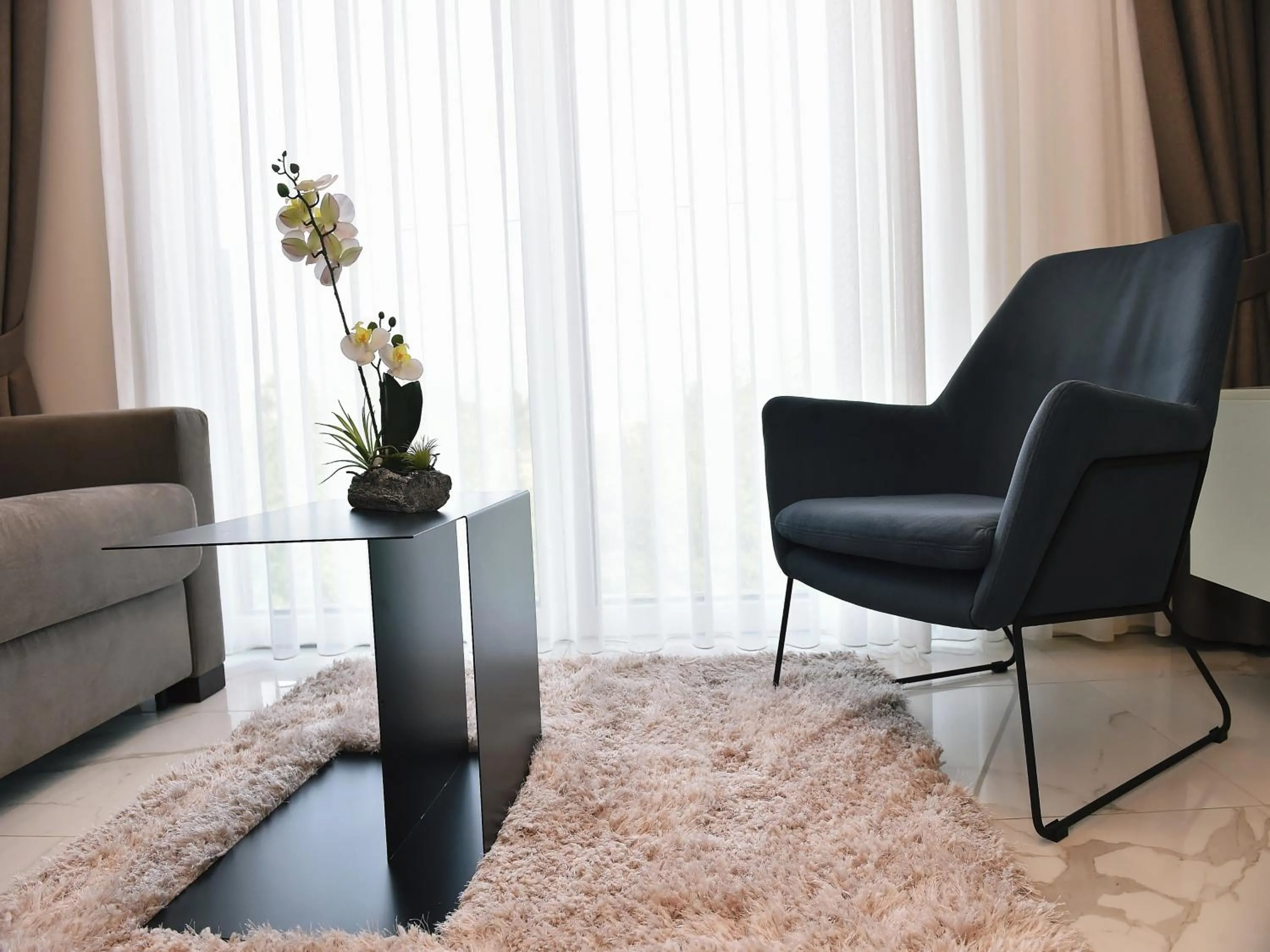 TV and multimedia in Apartments in Villa Ziza, rooftop swimming pool