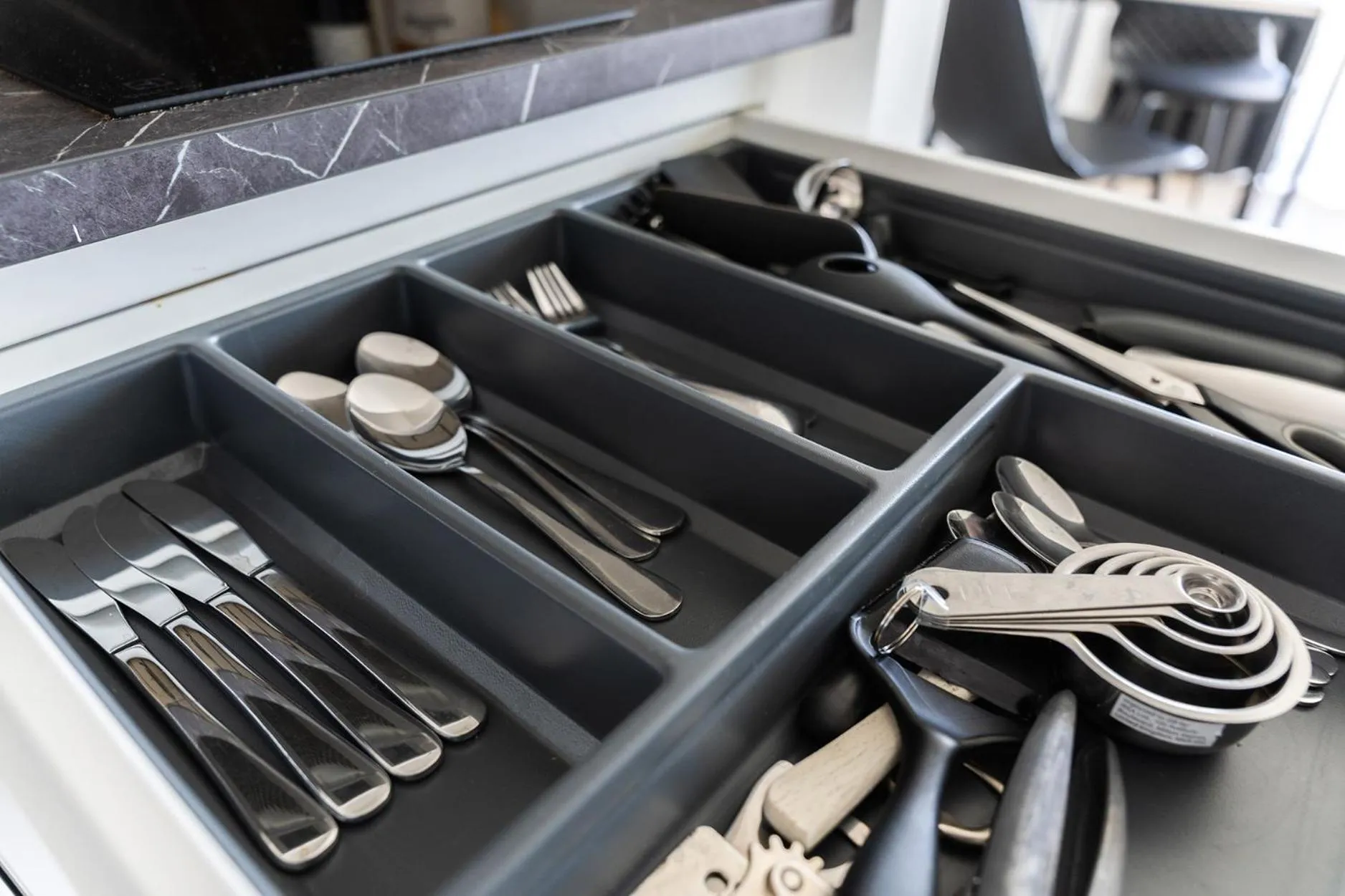 Decorative detail in Sky Hotel City Apartments