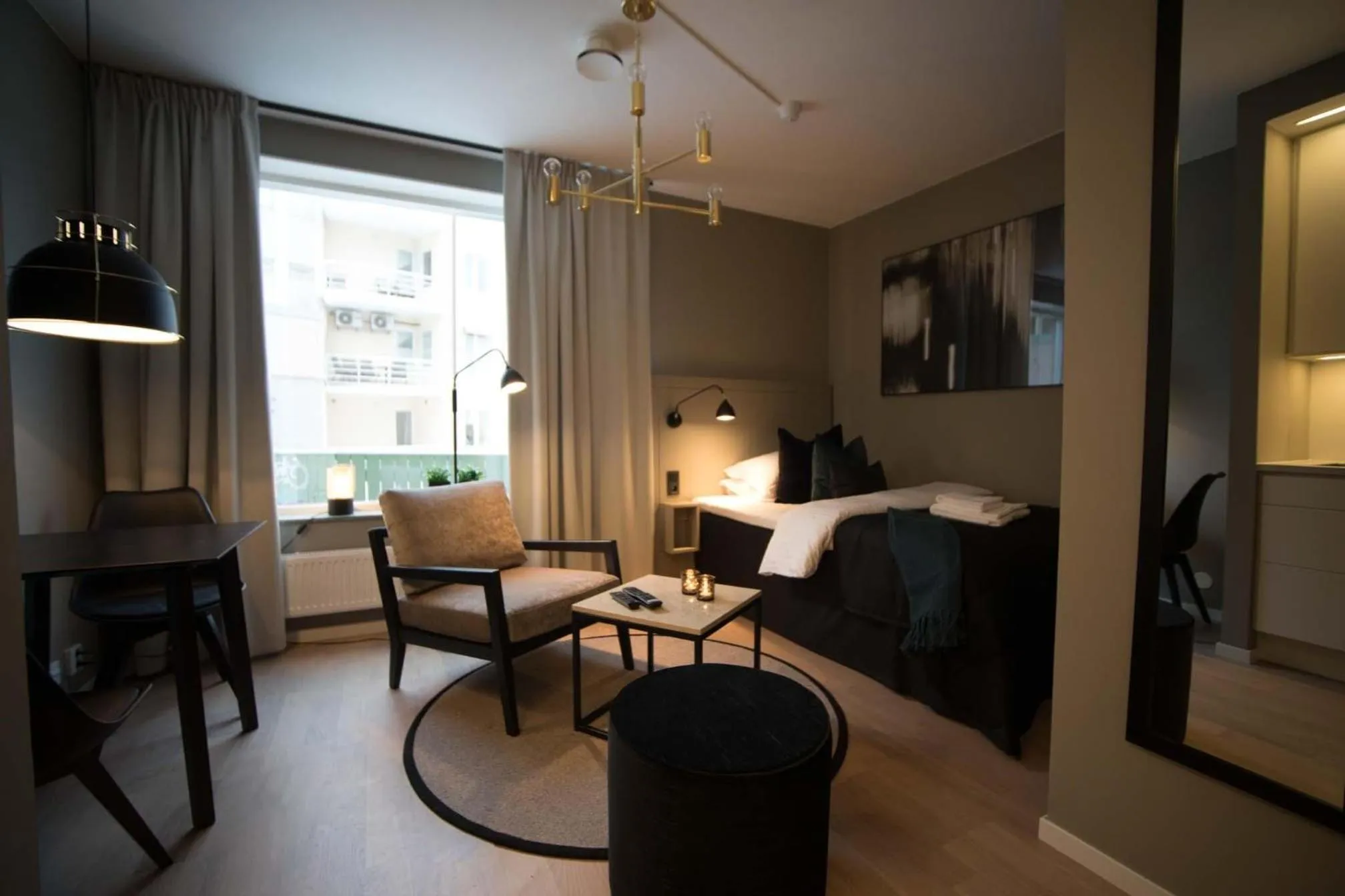 Photo of the whole room, Bed in Sky Hotel City Apartments