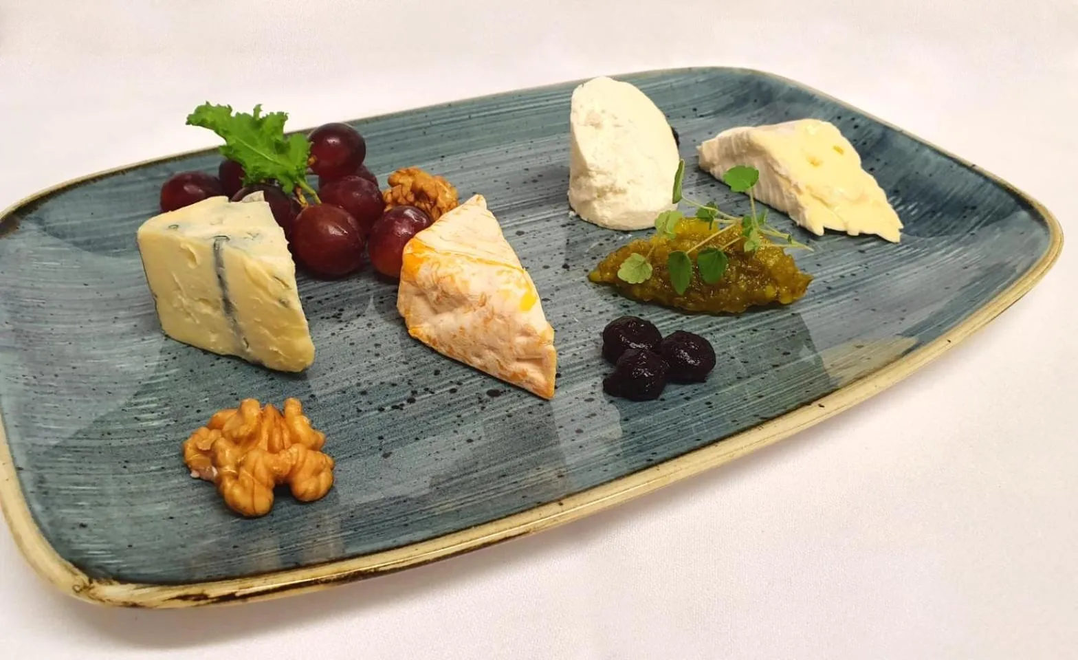 Food and drinks in Van der Valk Golfhotel Serrahn - Adult Only