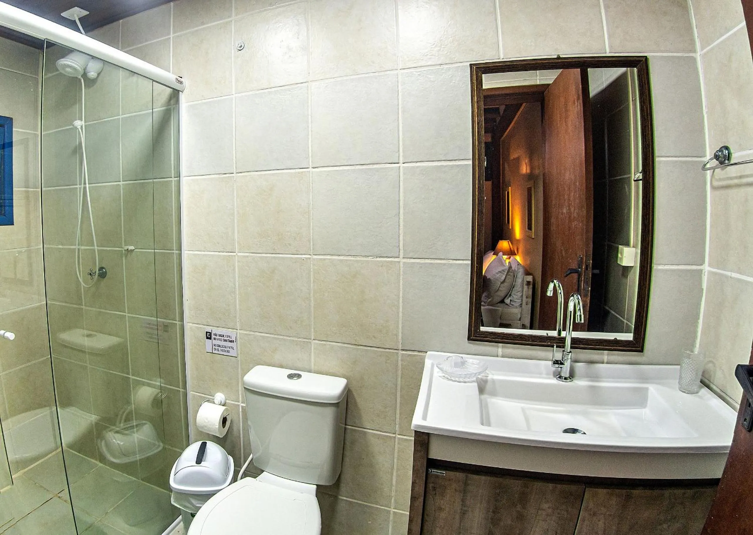 Bathroom in Pousada Rosa da Praia - Praia do Rosa - SC