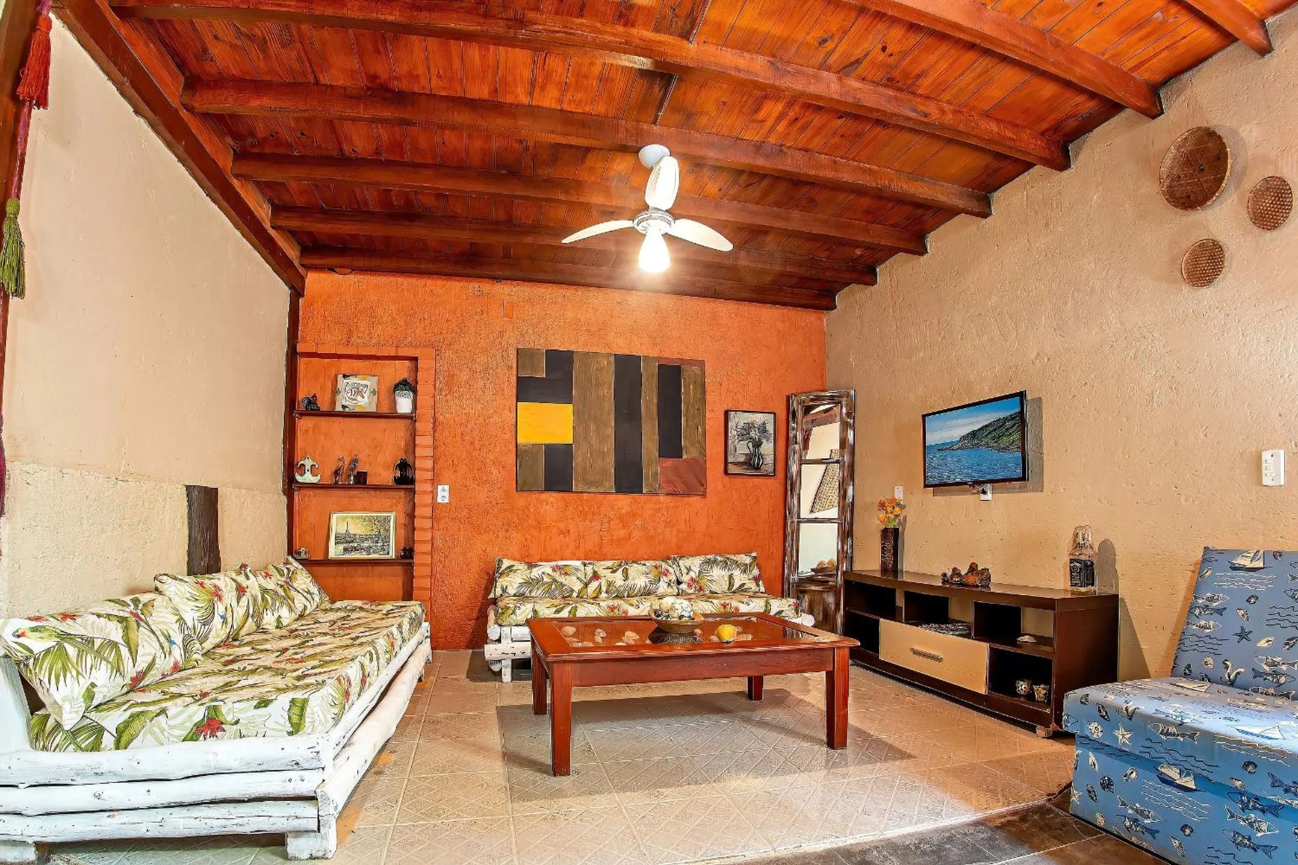 TV and multimedia in Pousada Rosa da Praia - Praia do Rosa - SC