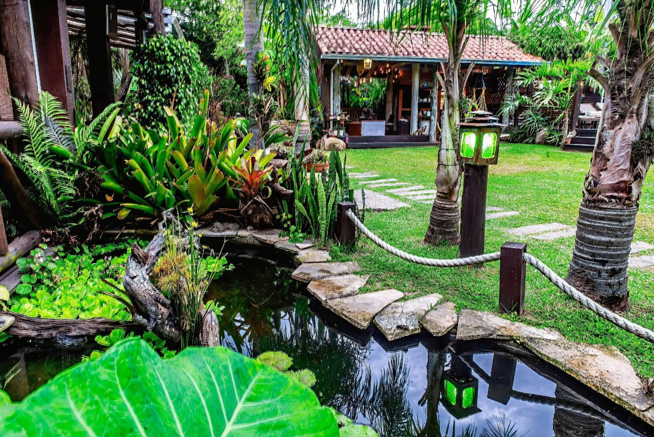 Lake view in Pousada Rosa da Praia - Praia do Rosa - SC