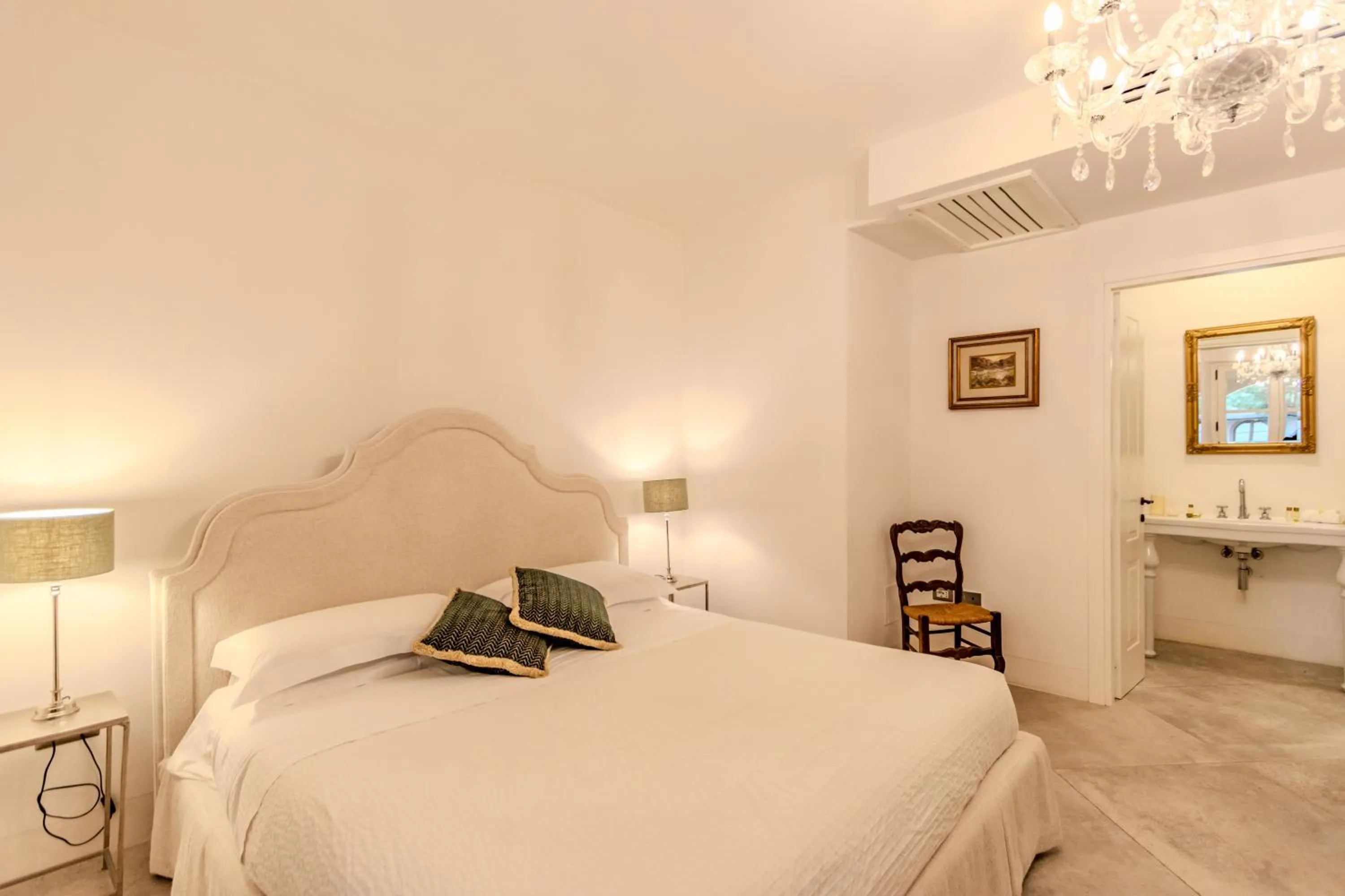 Photo of the whole room, Bed in Agriturismo Villa Toscana