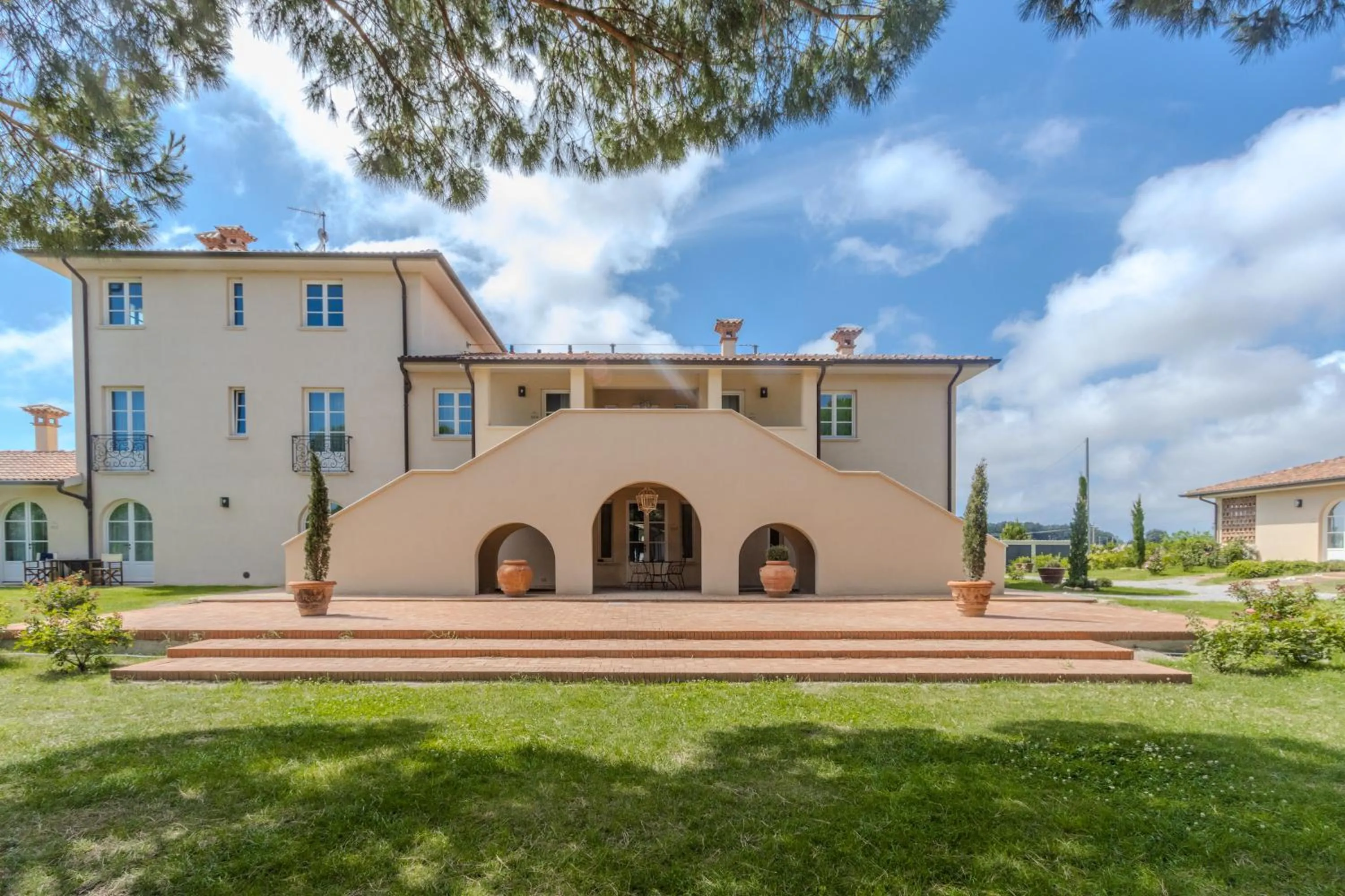 Property building in Agriturismo Villa Toscana