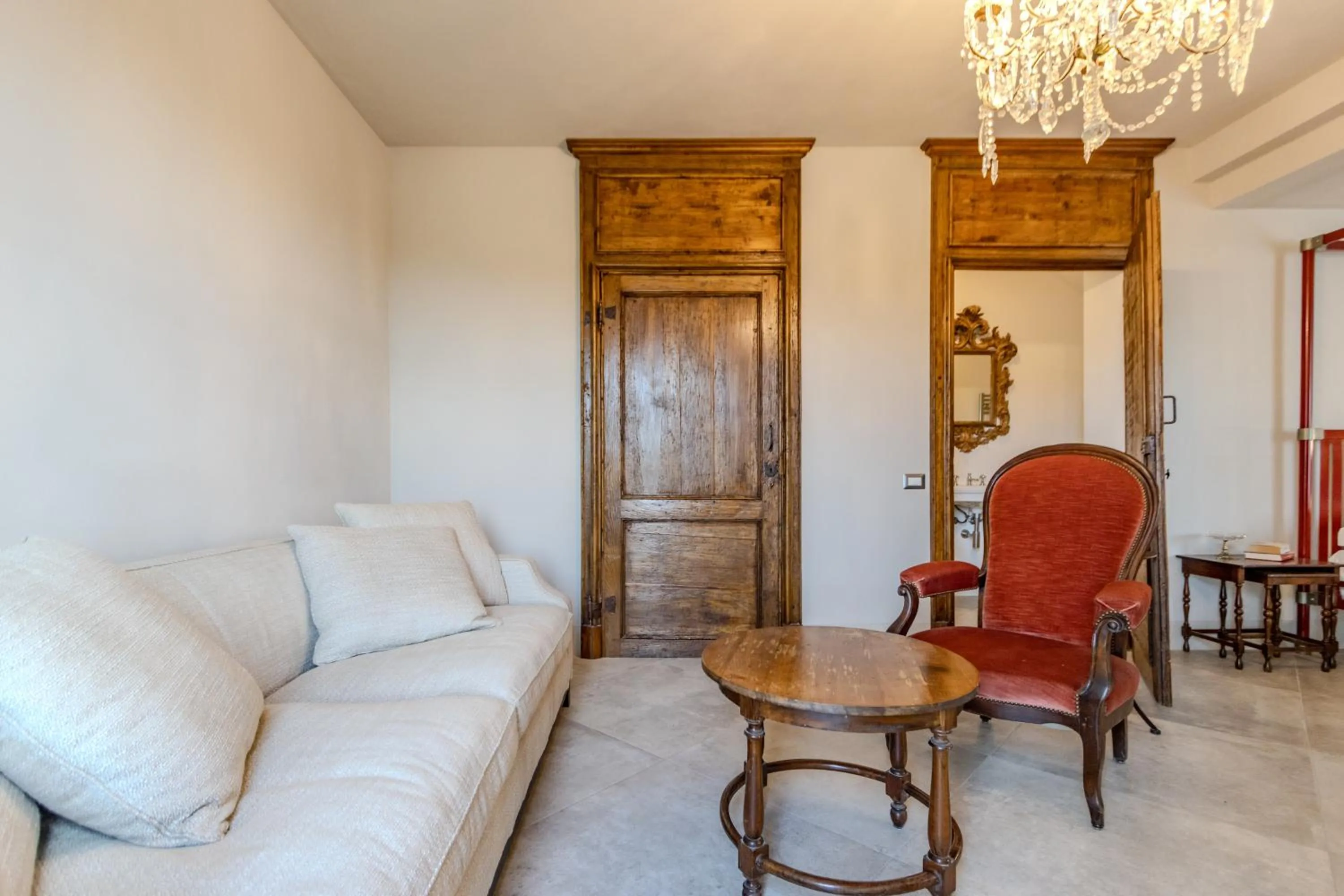 Photo of the whole room in Agriturismo Villa Toscana
