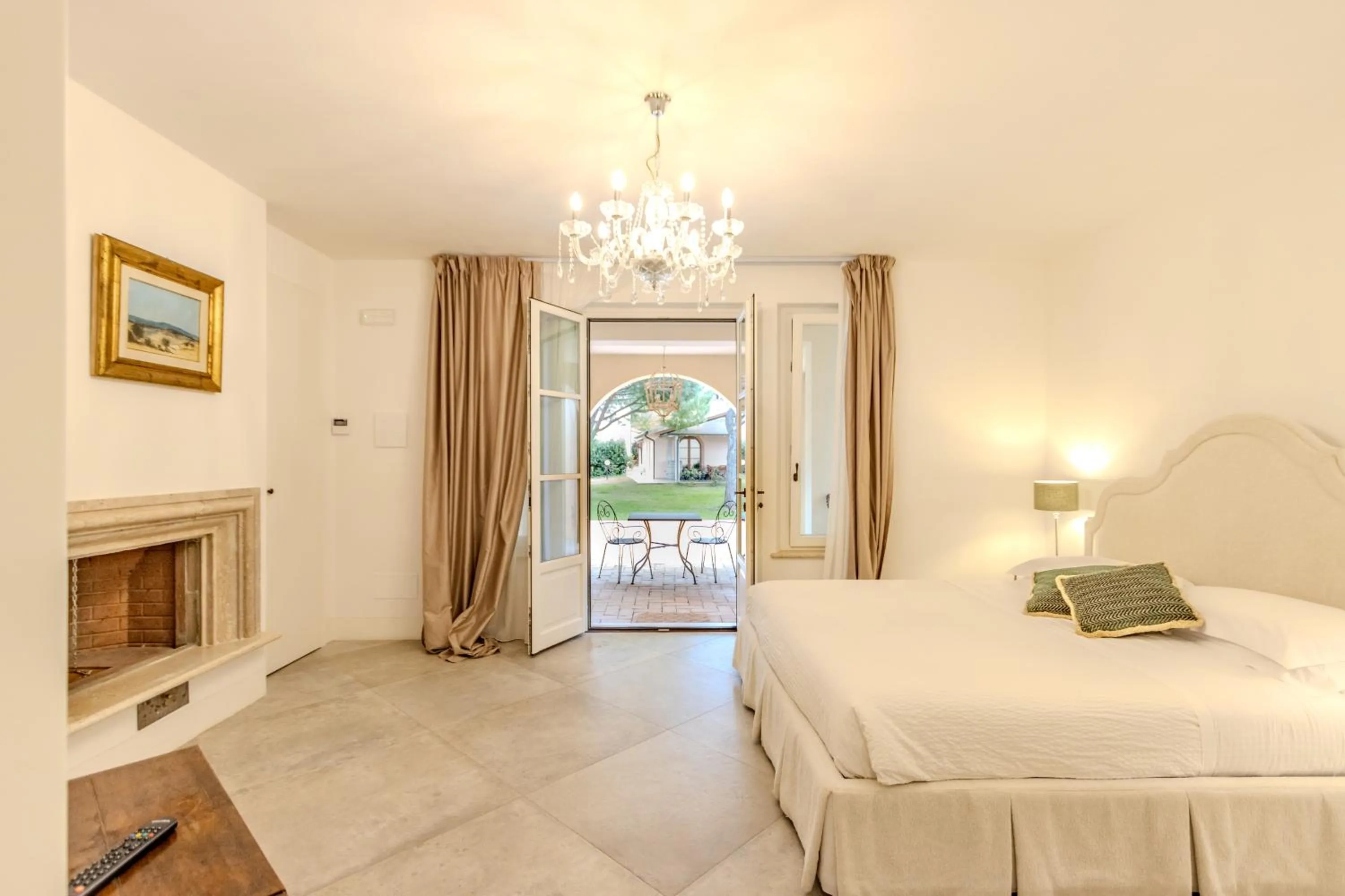 Photo of the whole room, Bed in Agriturismo Villa Toscana