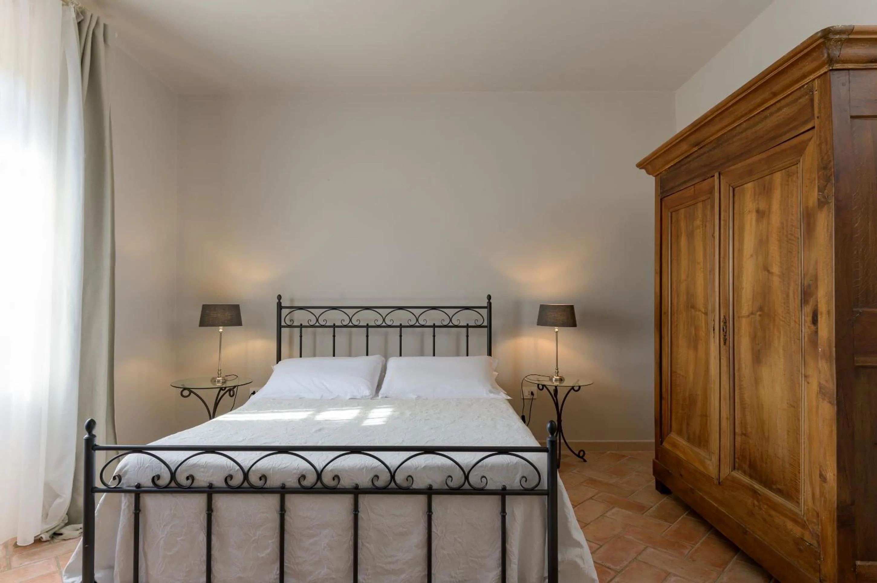 Photo of the whole room, Bed in Agriturismo Villa Toscana