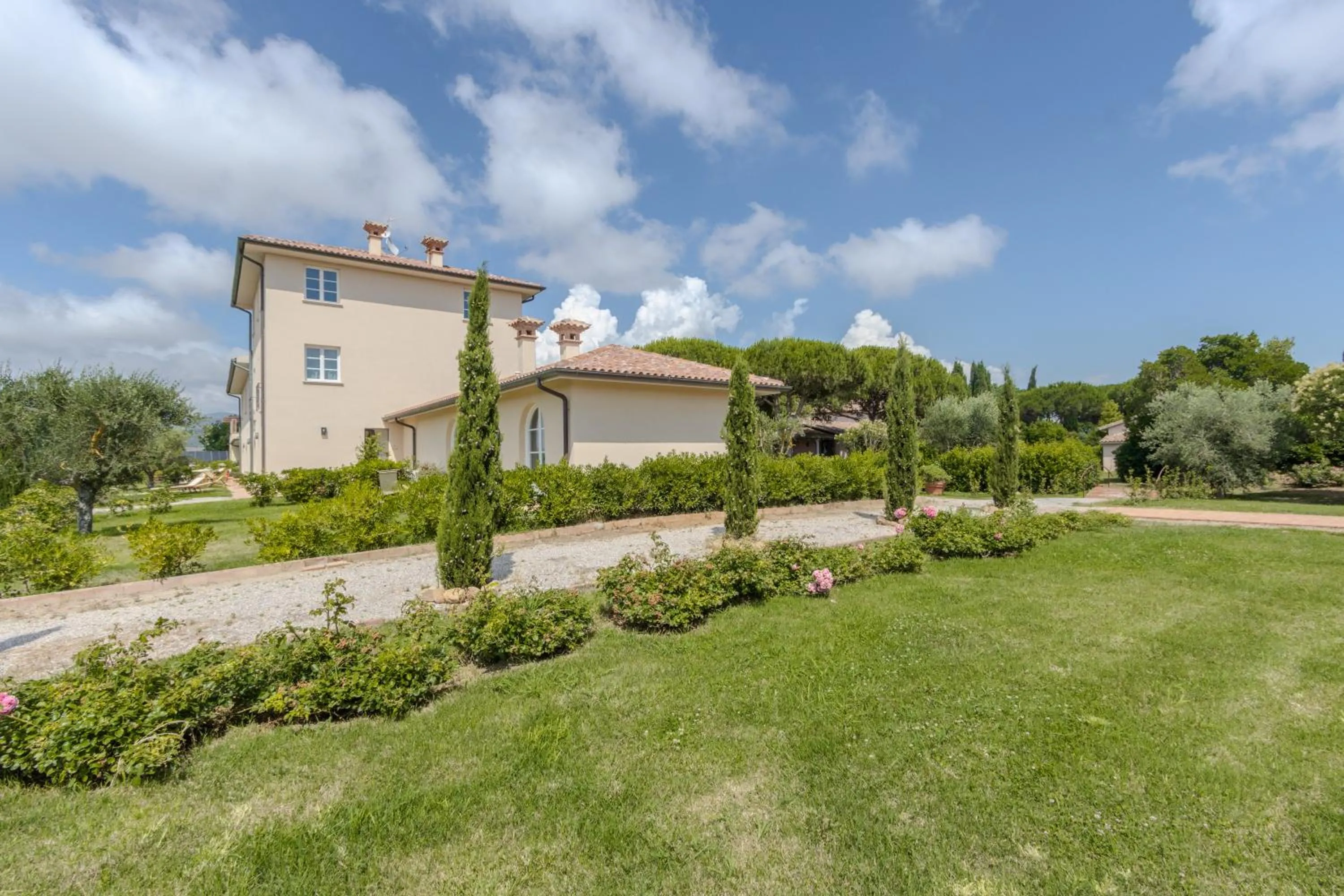Property building in Agriturismo Villa Toscana