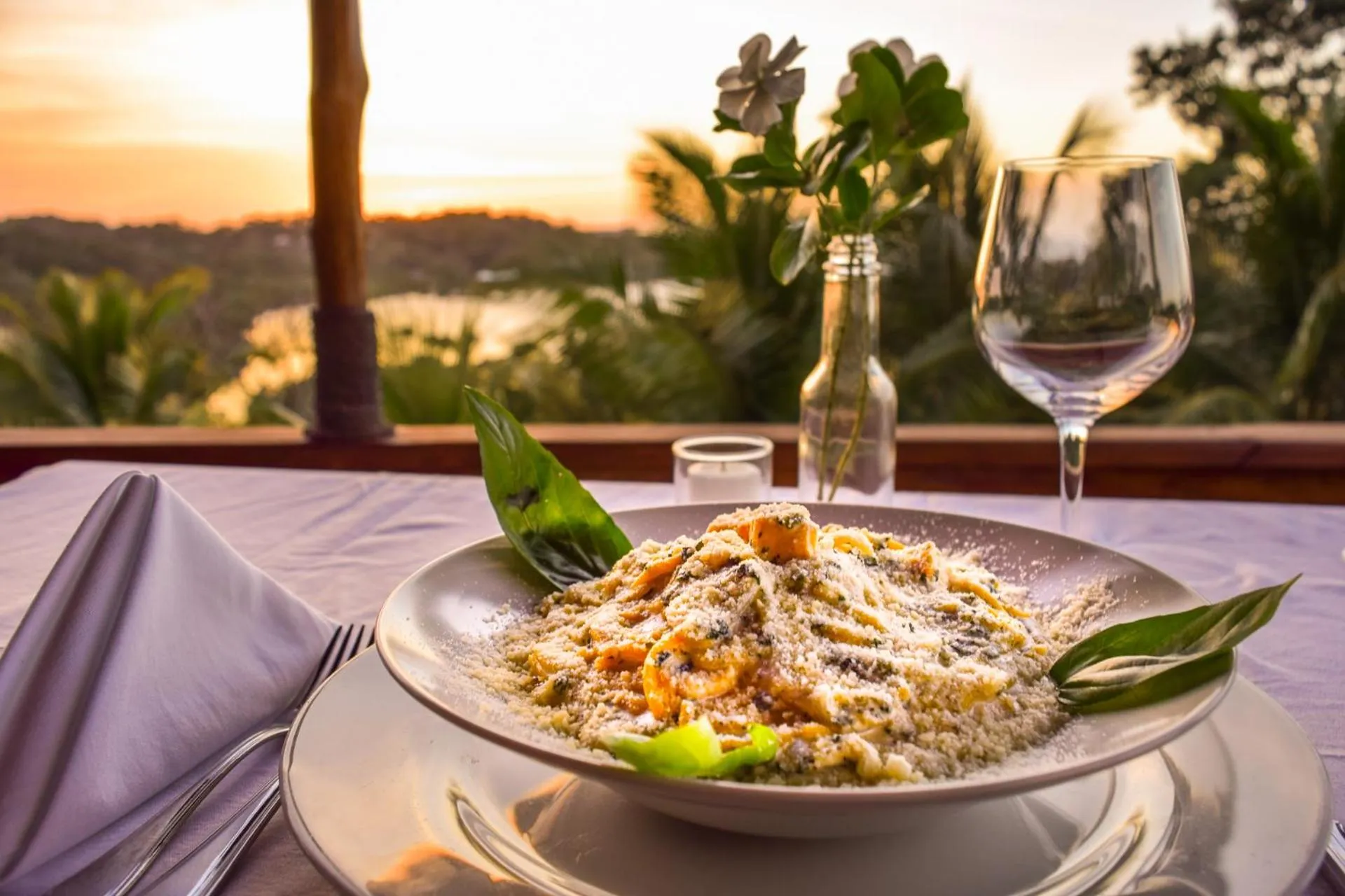 Food and drinks in The Resort at Marble Hill