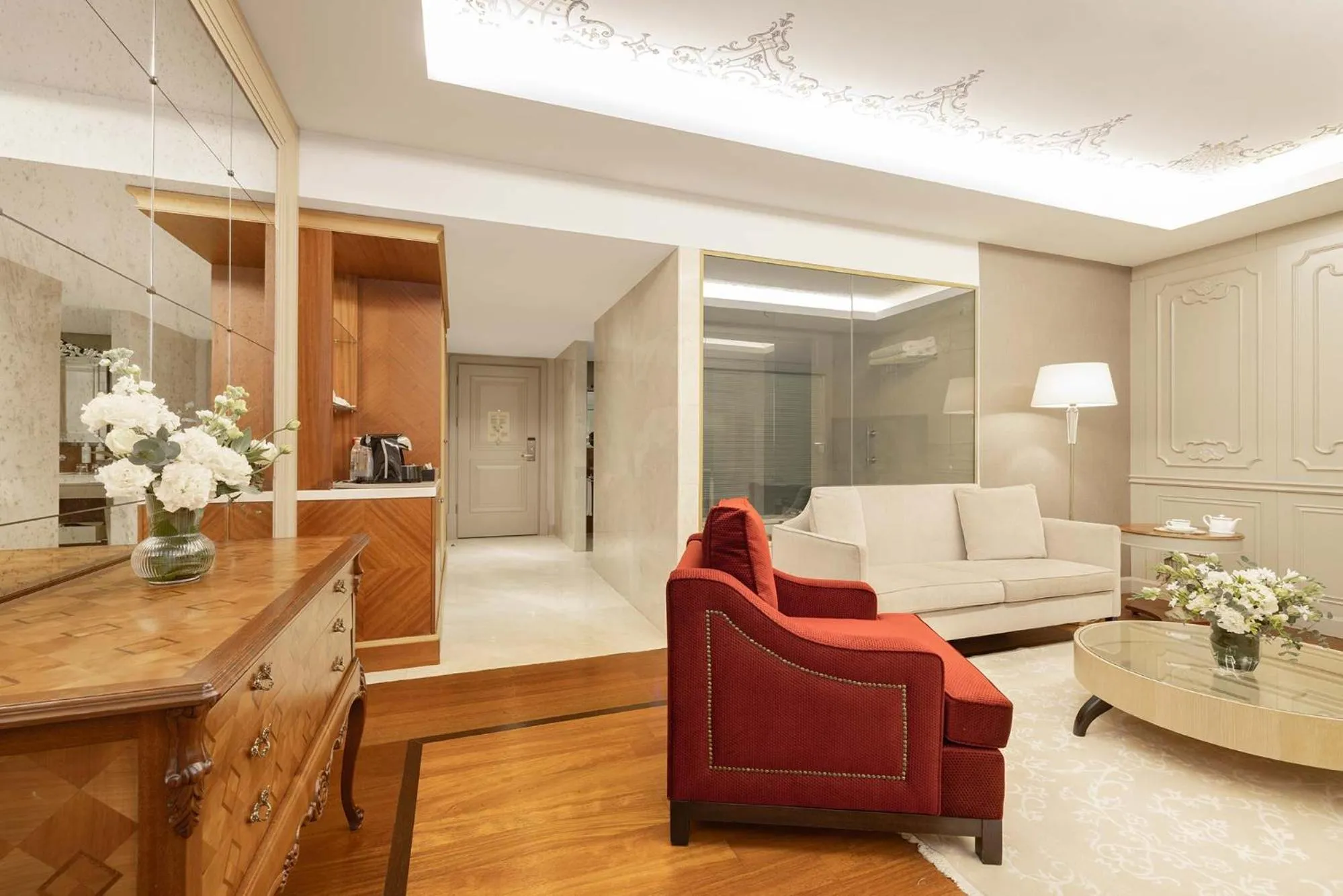 Living room in CVK Park Bosphorus Hotel Istanbul